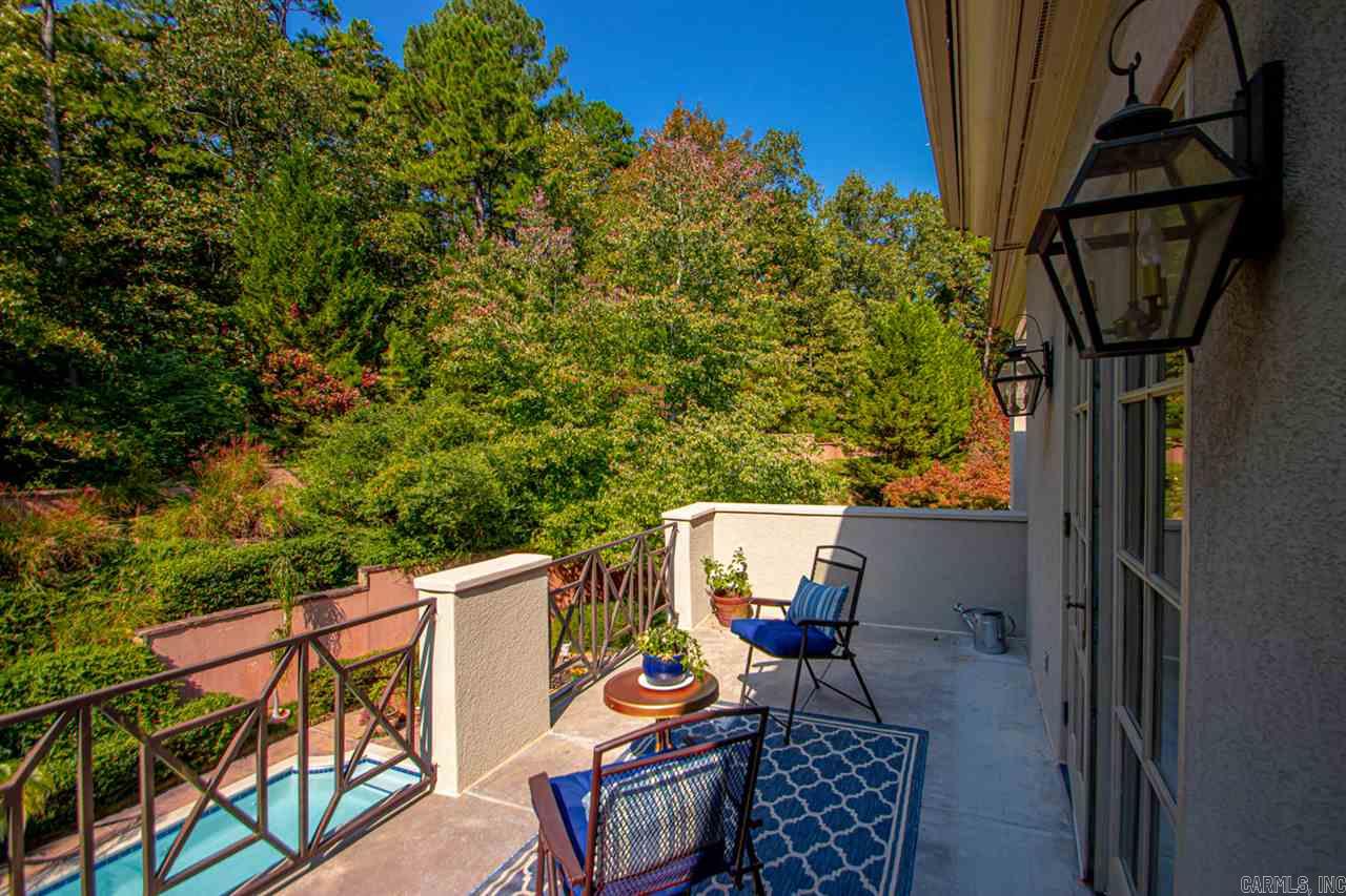 HICKORY HILLS - Residential