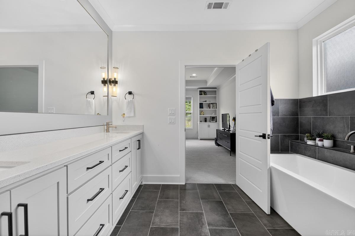PARKSIDE ADDITION - Residential