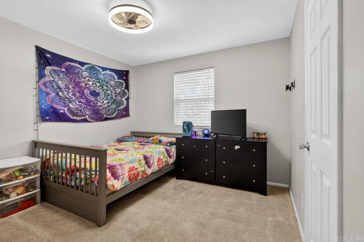 INDIAN HILLS - Residential