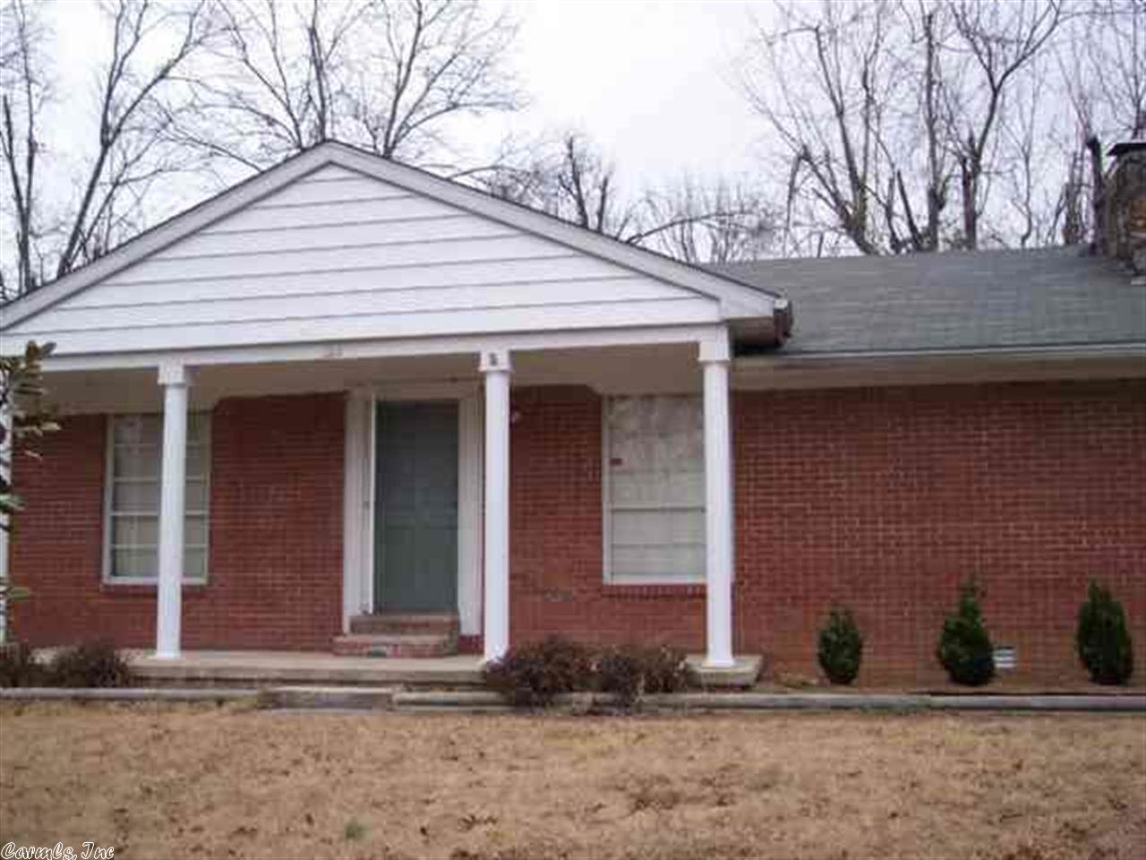 Avail Soon! On a dead-end street.  This quiet location only has two houses on the street. Short drive to local amenities. Fenced in rear yard. All appliances stay, including dishwasher, washer and dryer, stove, and fridge. Rear patio and covered front porch. Storage in carport. Only stove uses gas, rest of house electric. Ceiling fans throughout. Newer water heater, heat pump, and flooring in some rooms.  Addl $20/mo pest. Also listed for sale.