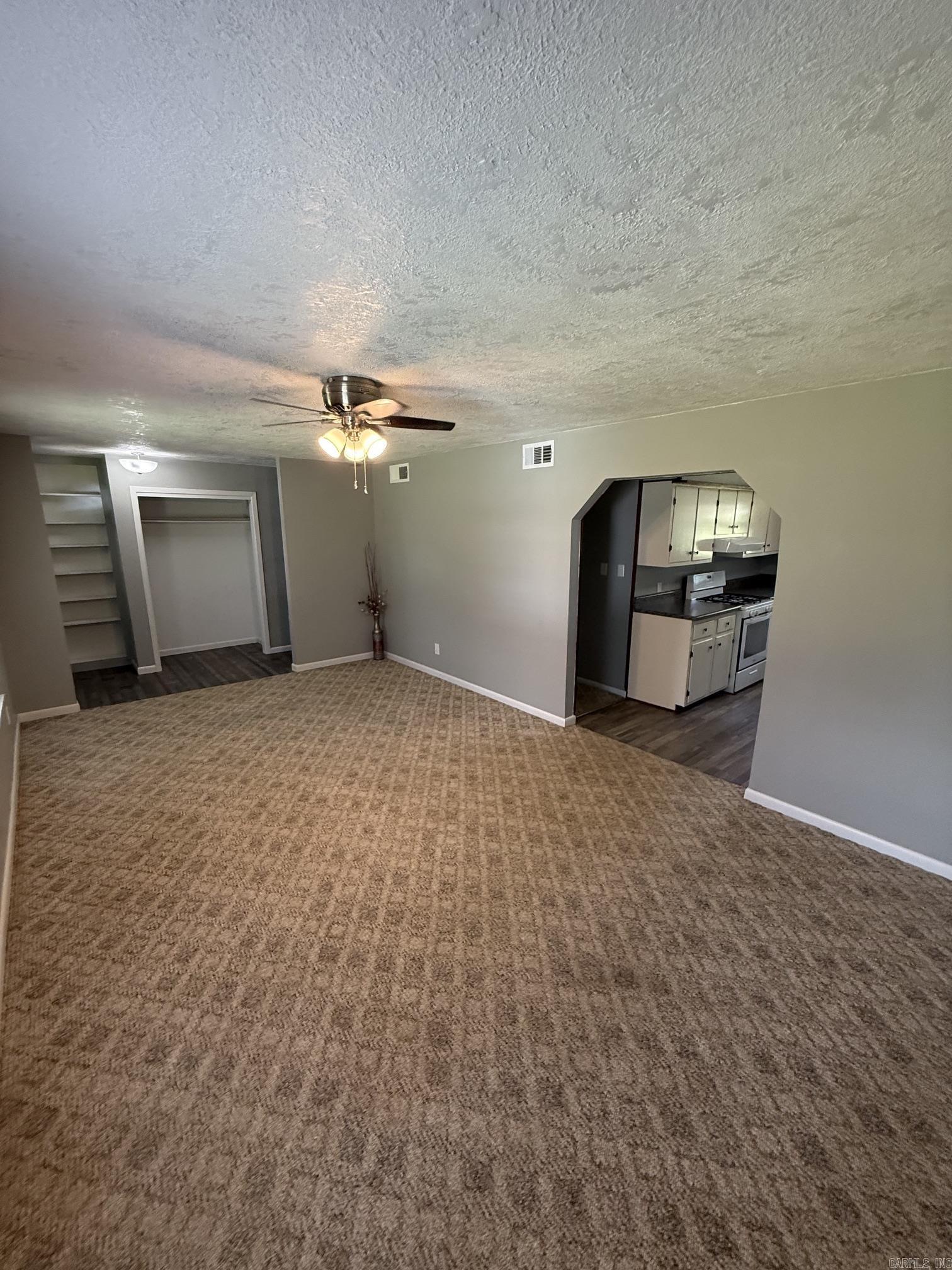 BEE BRANCH ESTATES - Residential