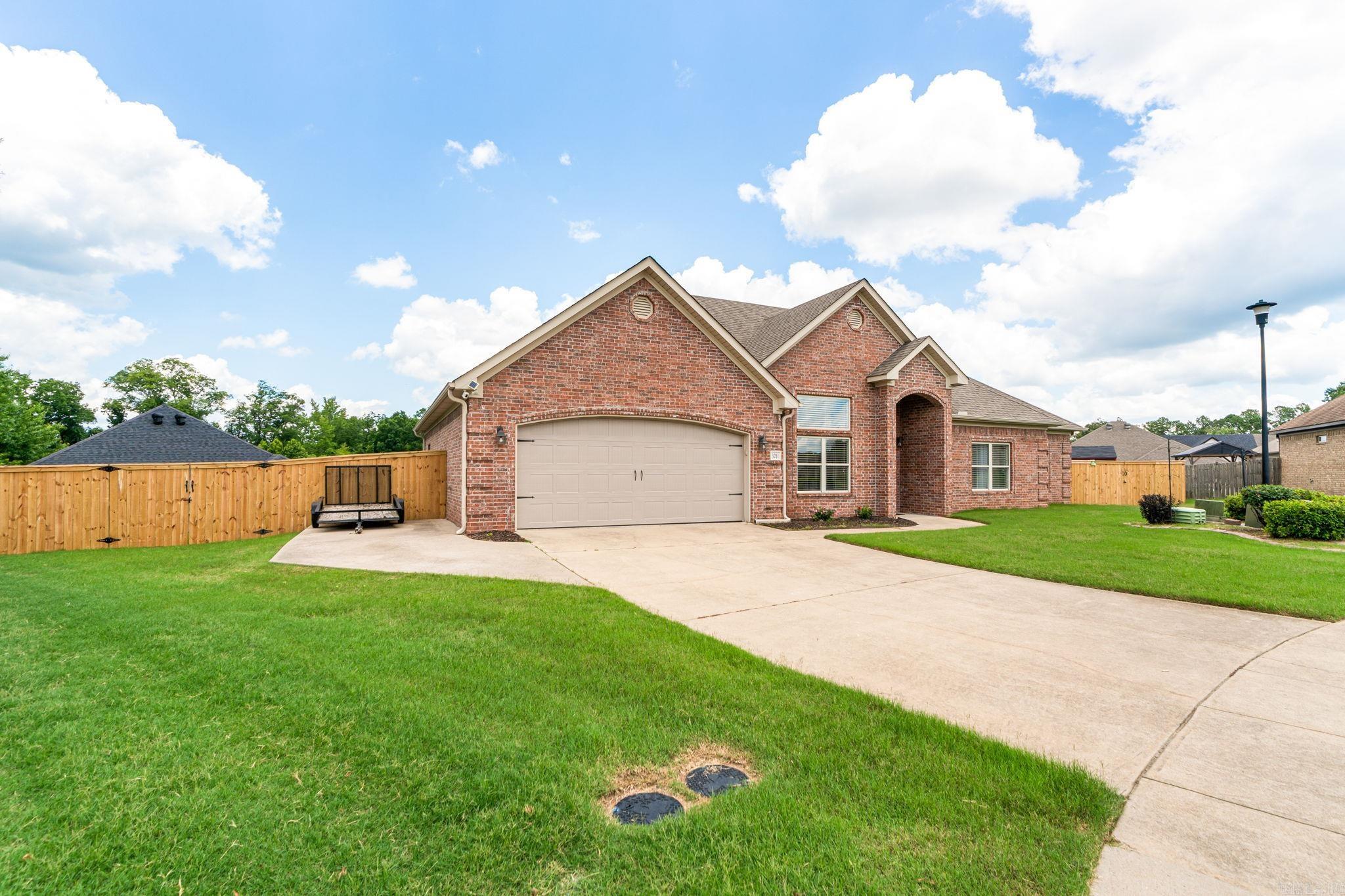 ANDRES PLACE - Residential
