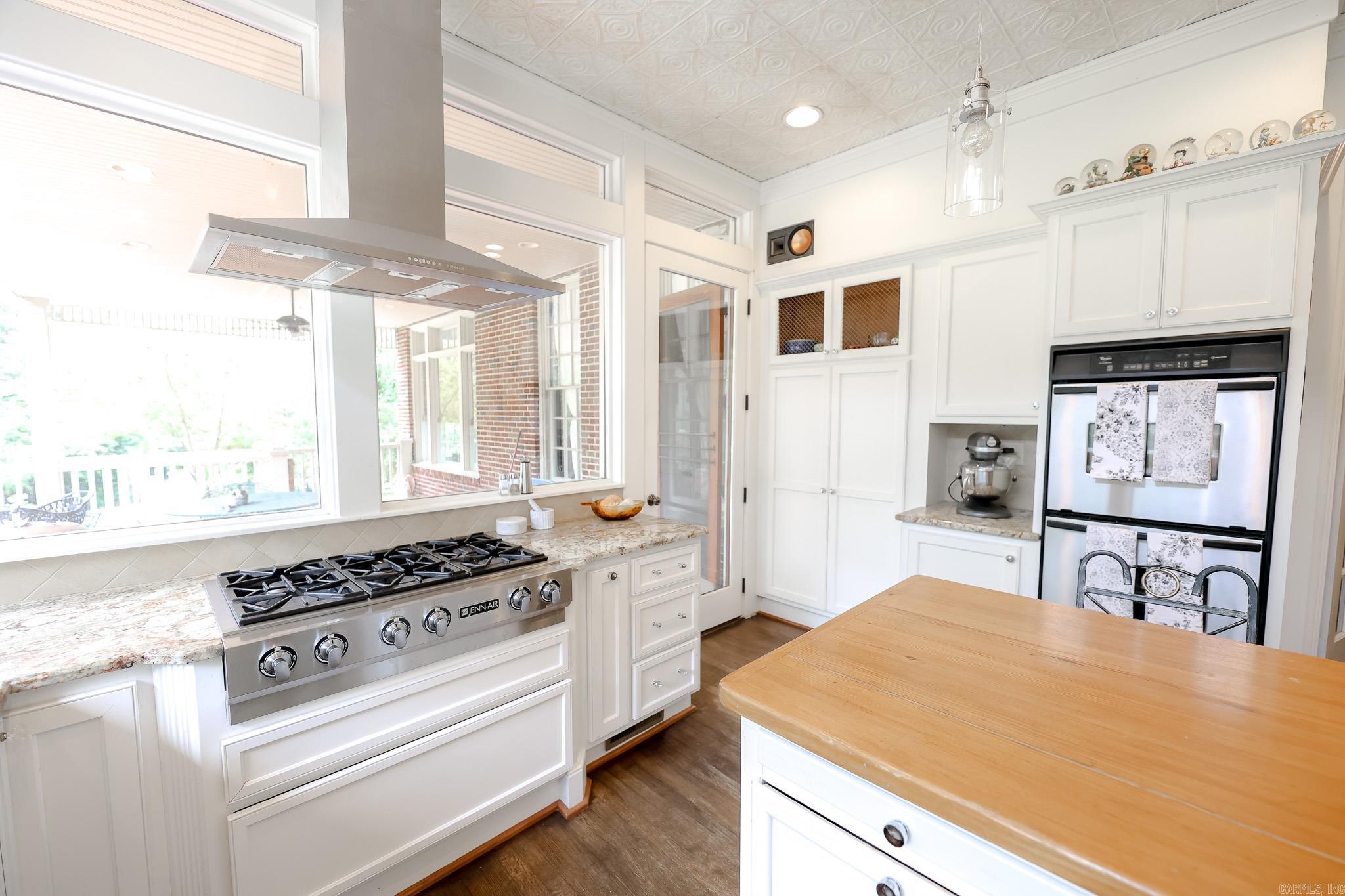 Mellors 4th - Residential