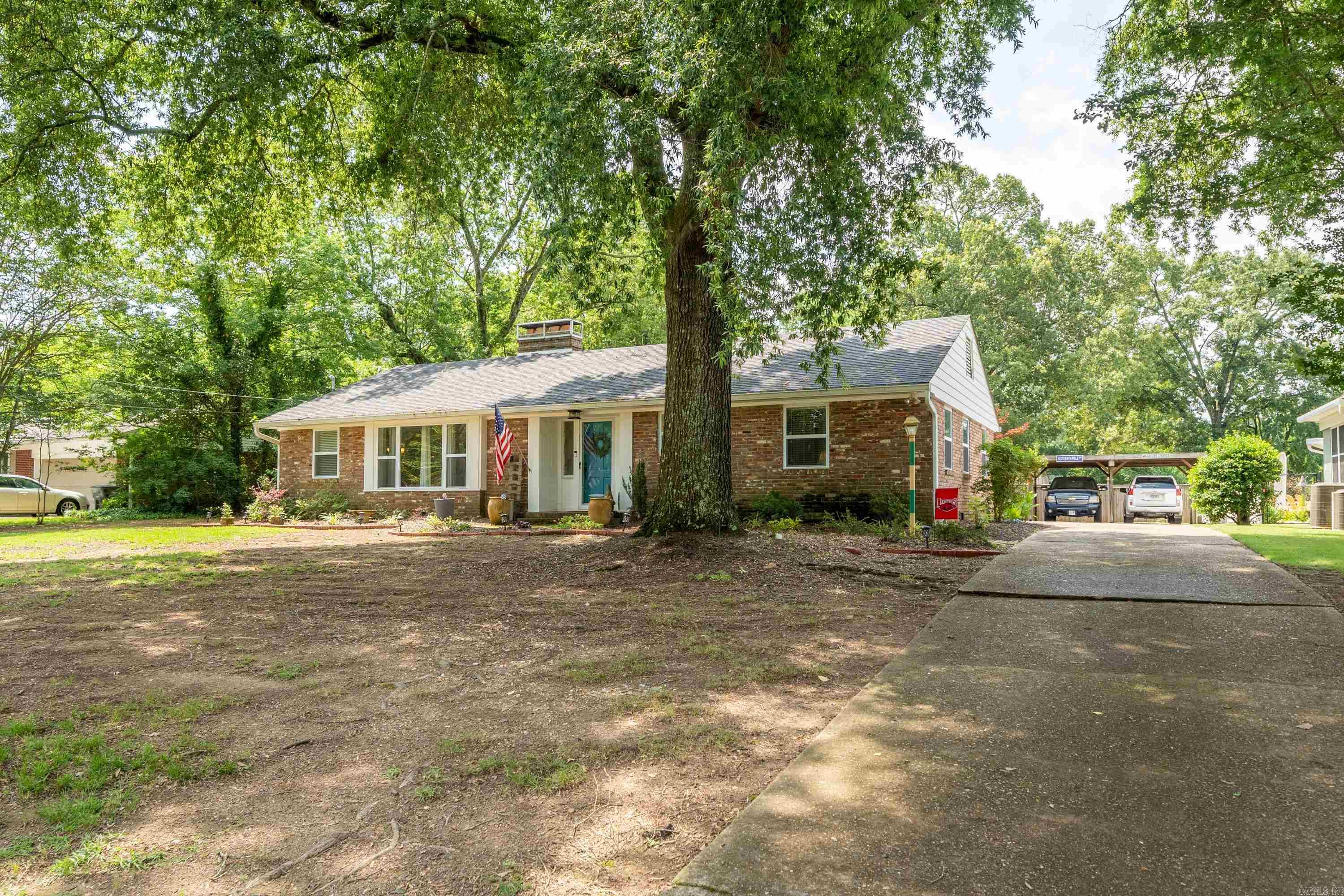 BELLAIRE PLACE - Residential