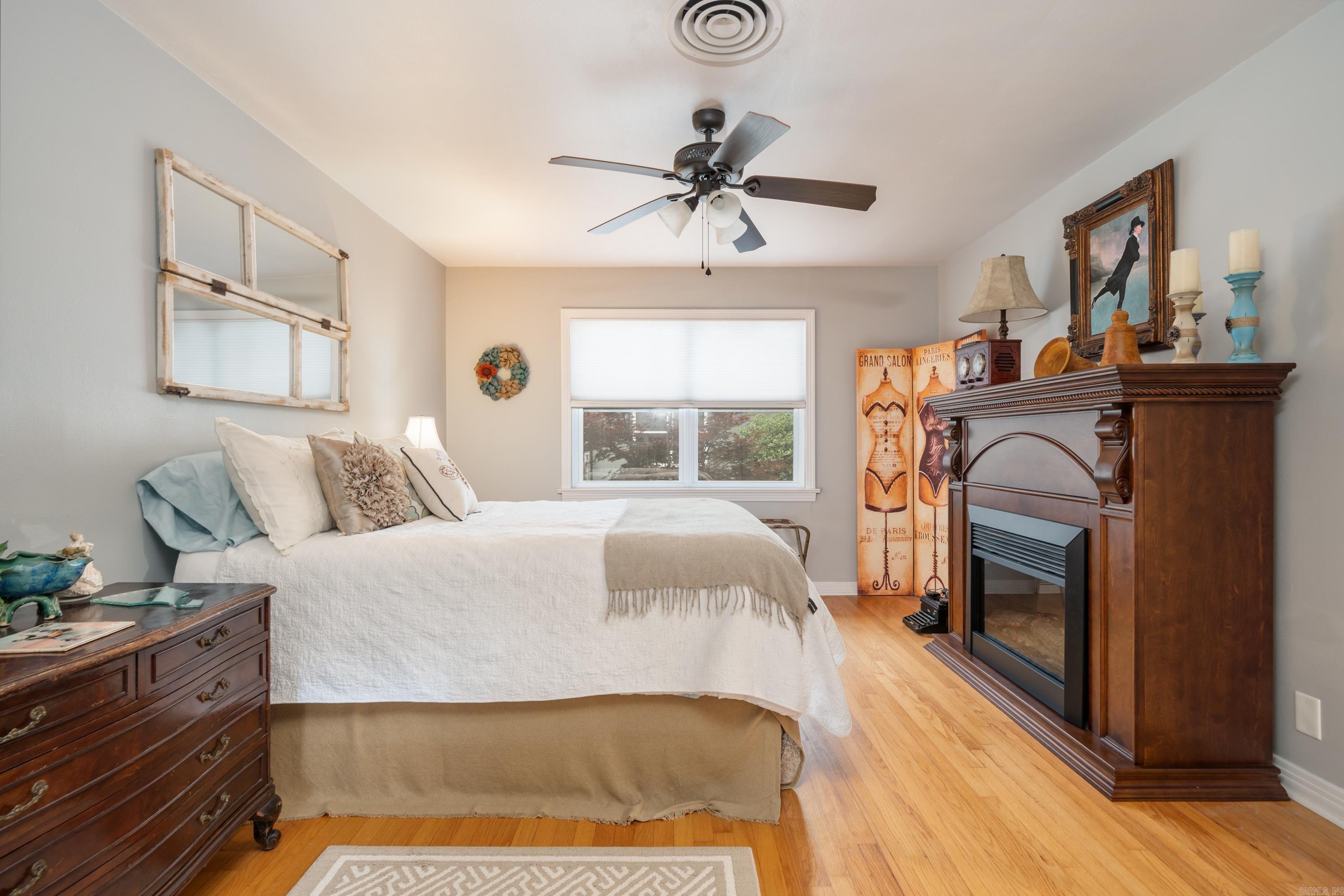 BELLAIRE PLACE - Residential