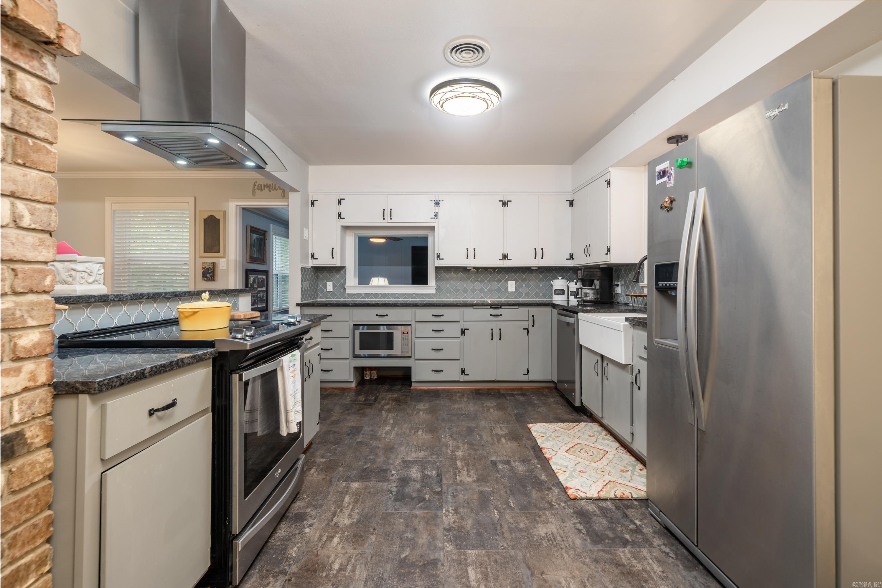 BELLAIRE PLACE - Residential