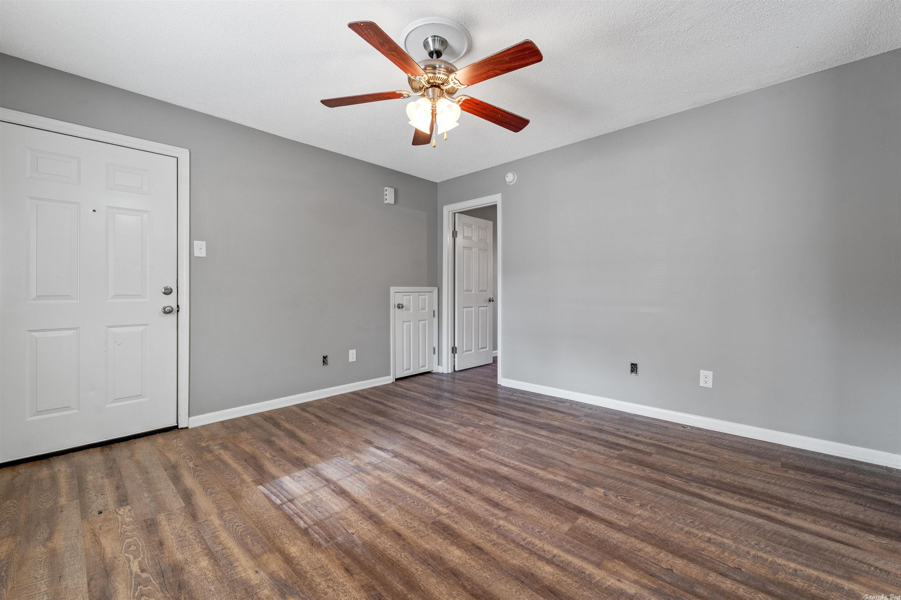 Crestview - Residential Income