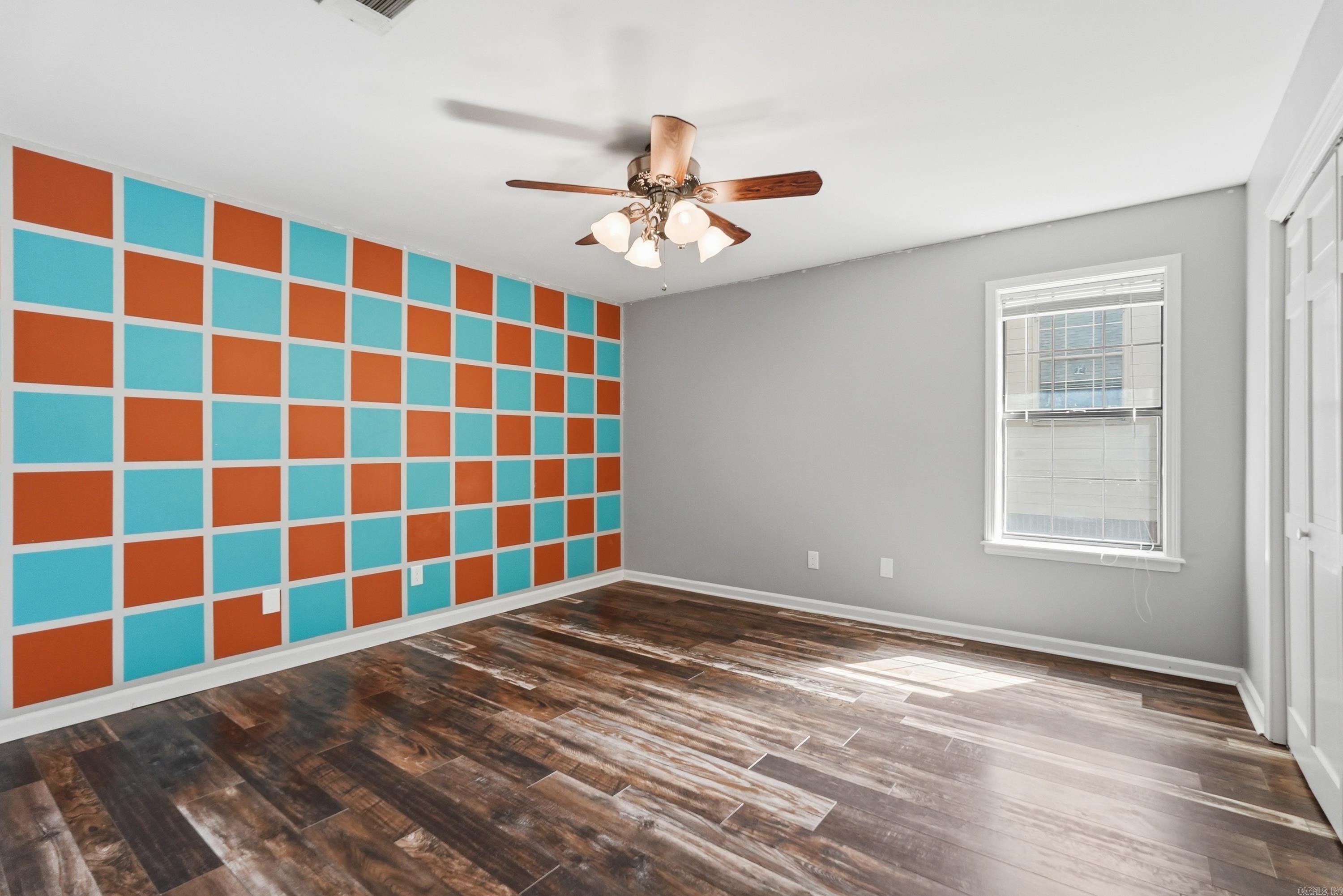 EDGEWATER ADDN - Residential