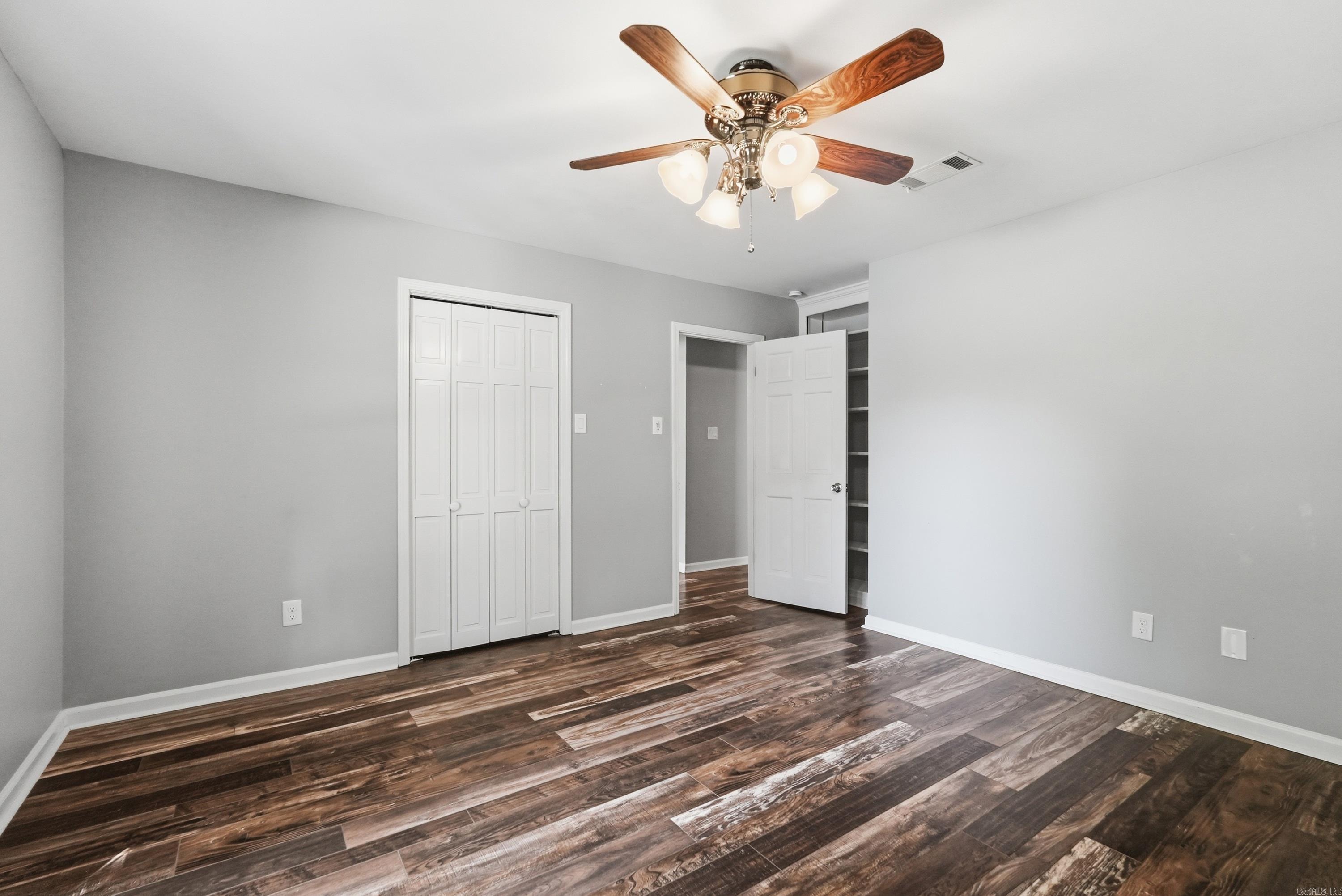 EDGEWATER ADDN - Residential