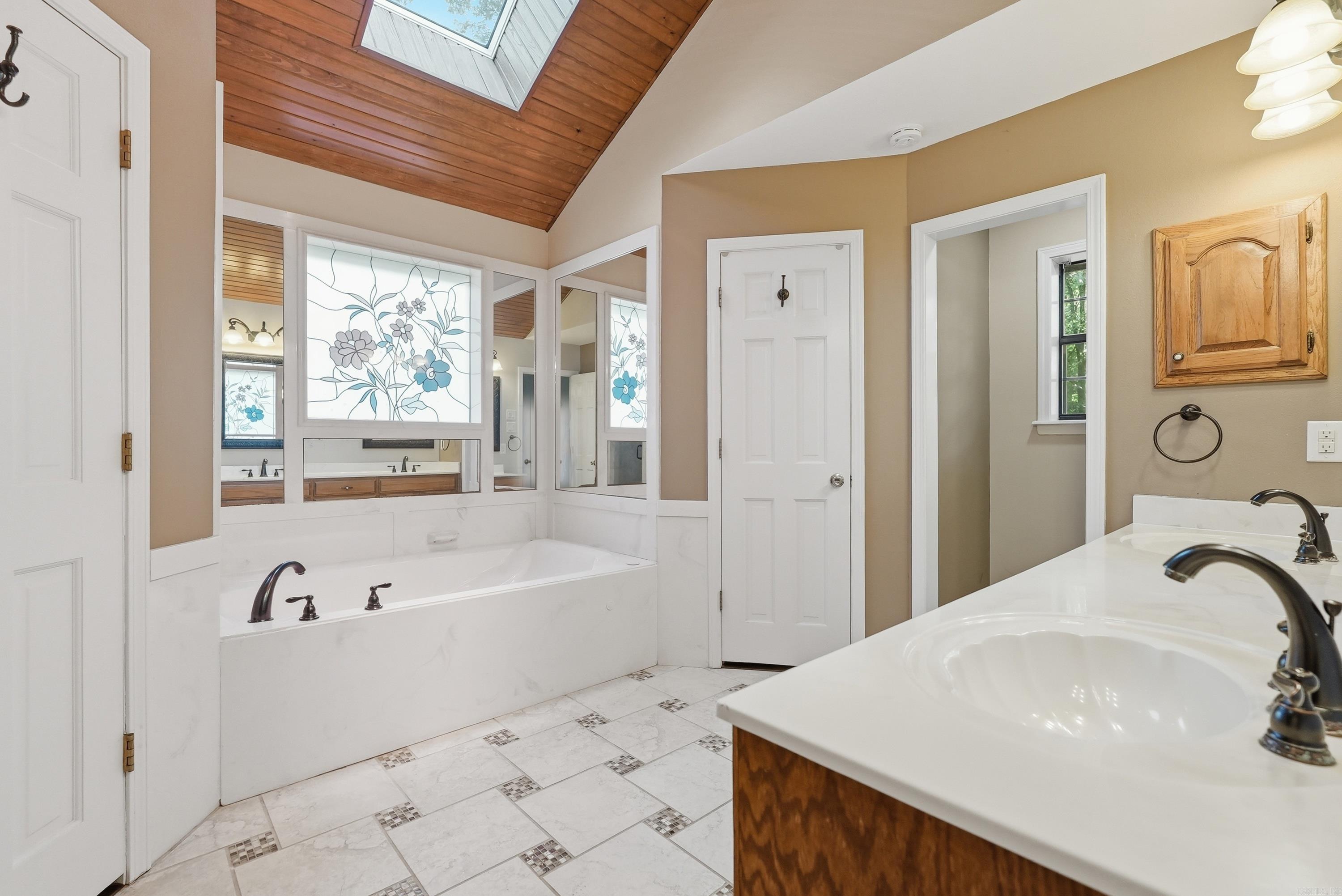 EDGEWATER ADDN - Residential