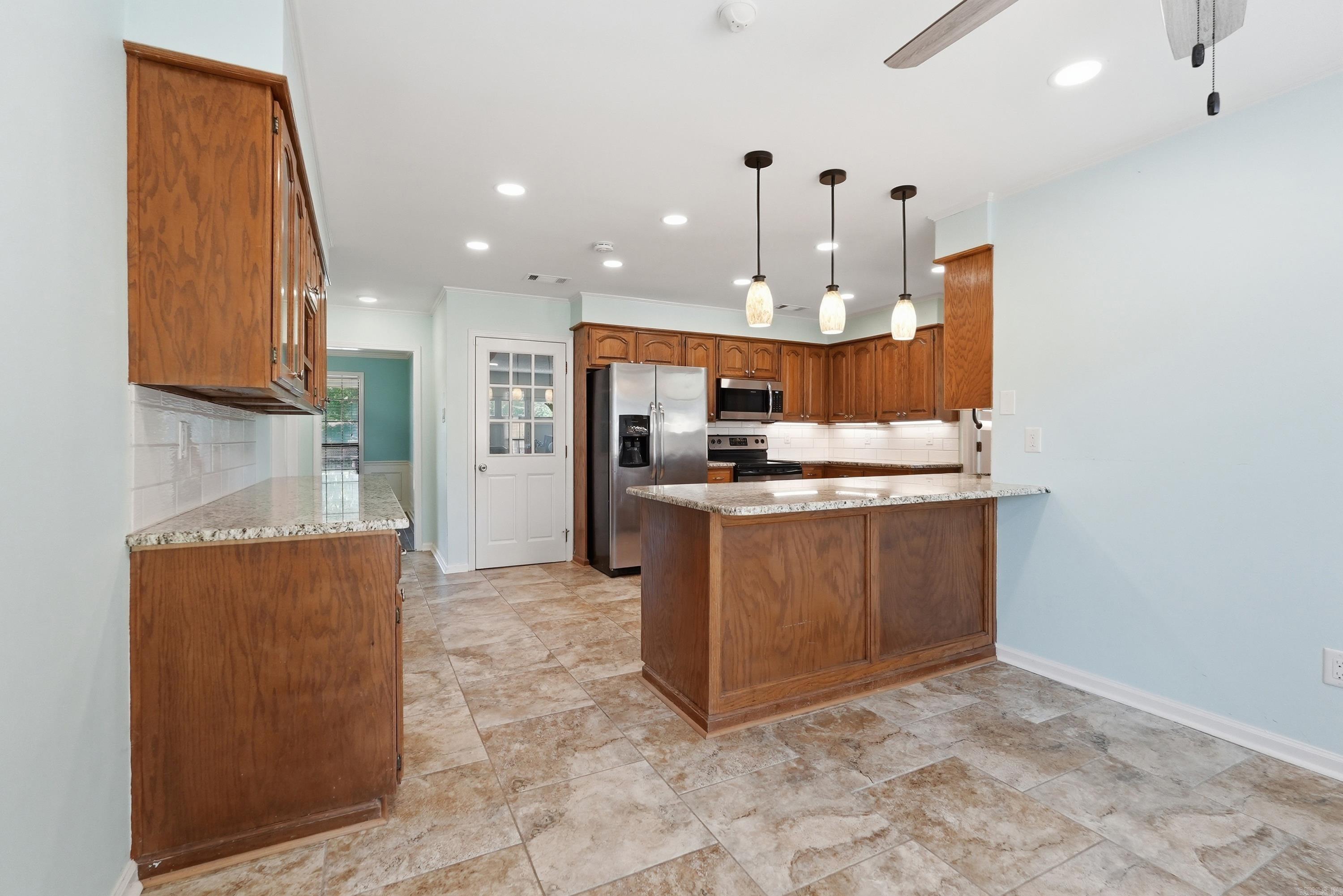 EDGEWATER ADDN - Residential