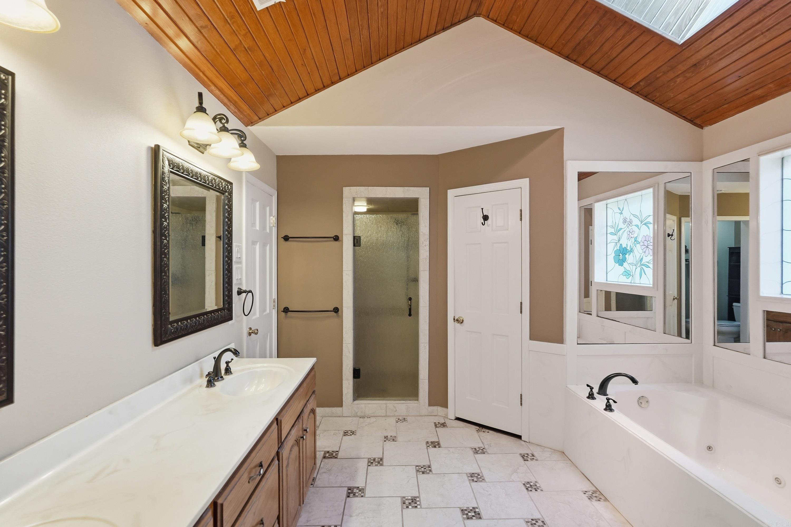 EDGEWATER ADDN - Residential