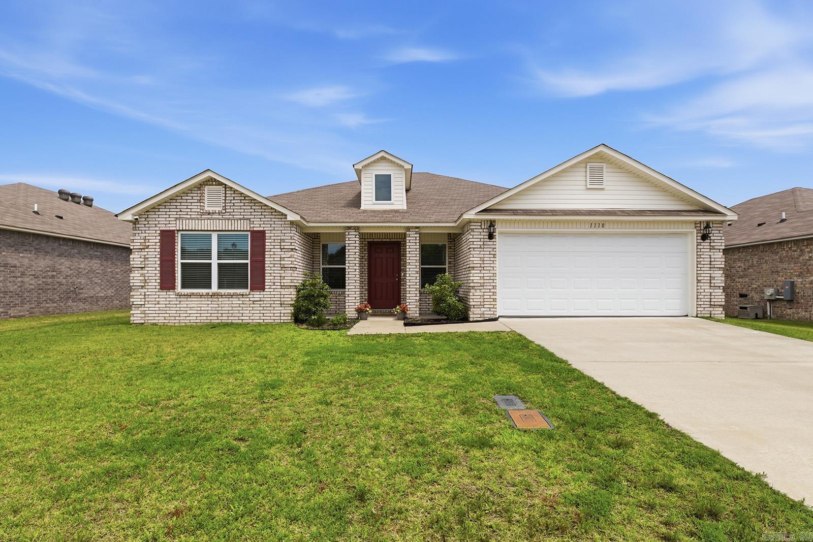 Welcome home to this beautiful 4-bedroom, 2-bath home located in a wonderful subdivision in the highly desirable East Conway area! Built in 2022, this well-maintained home offers 1,685 square feet of modern living space with an open and inviting layout. The kitchen features all stainless-steel appliances, perfect for both everyday living and entertaining. Enjoy added peace of mind with a security monitoring system already in place. Conveniently located near shopping, dining, and schools, this home combines comfort, style, and location all in one. Don’t miss your opportunity to own this move-in-ready gem!
