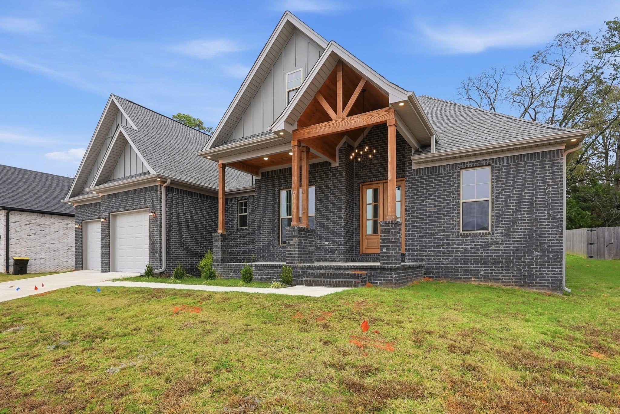 DENALI HEIGHTS - Residential