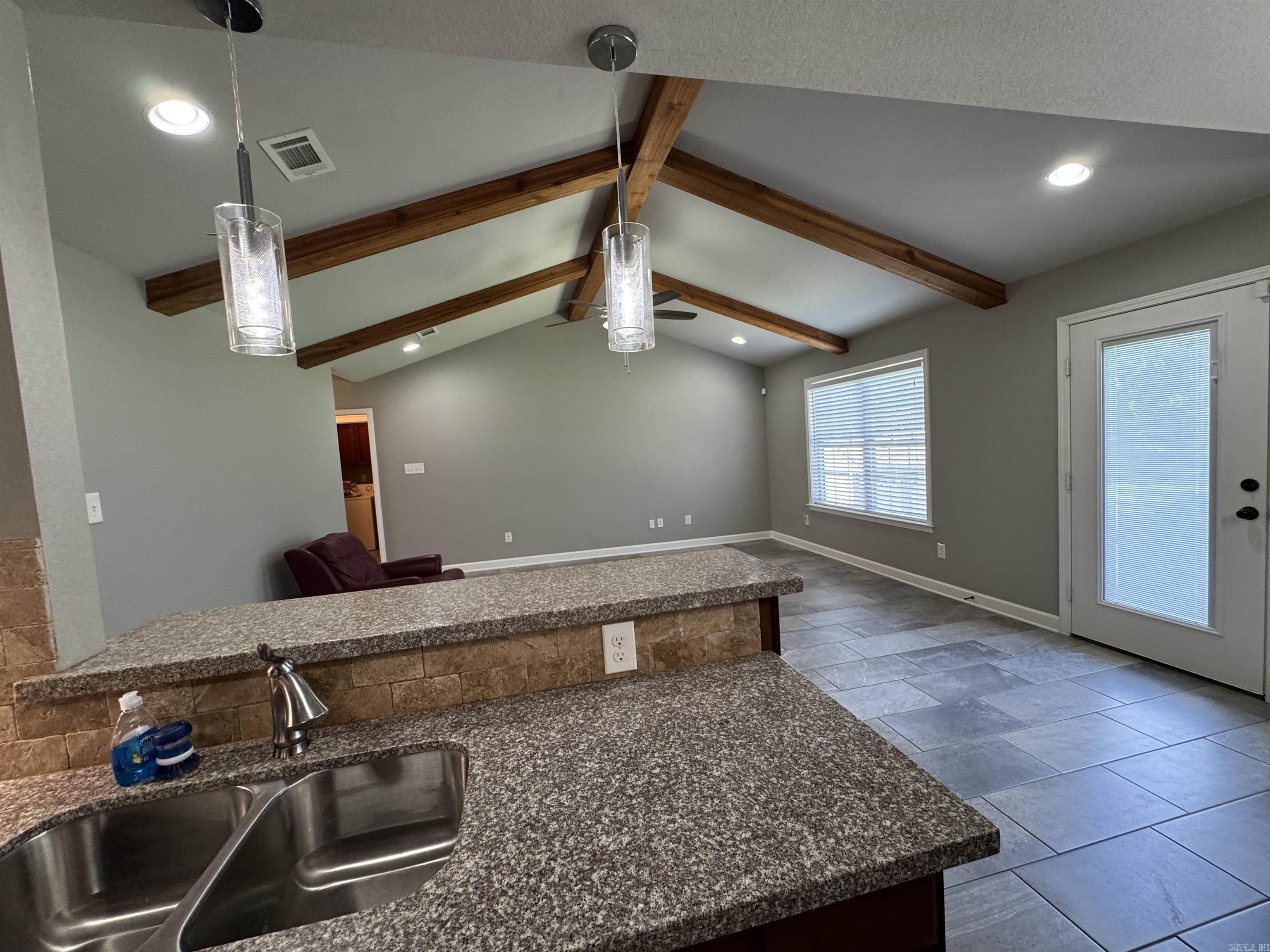 BOBWHITE - Residential
