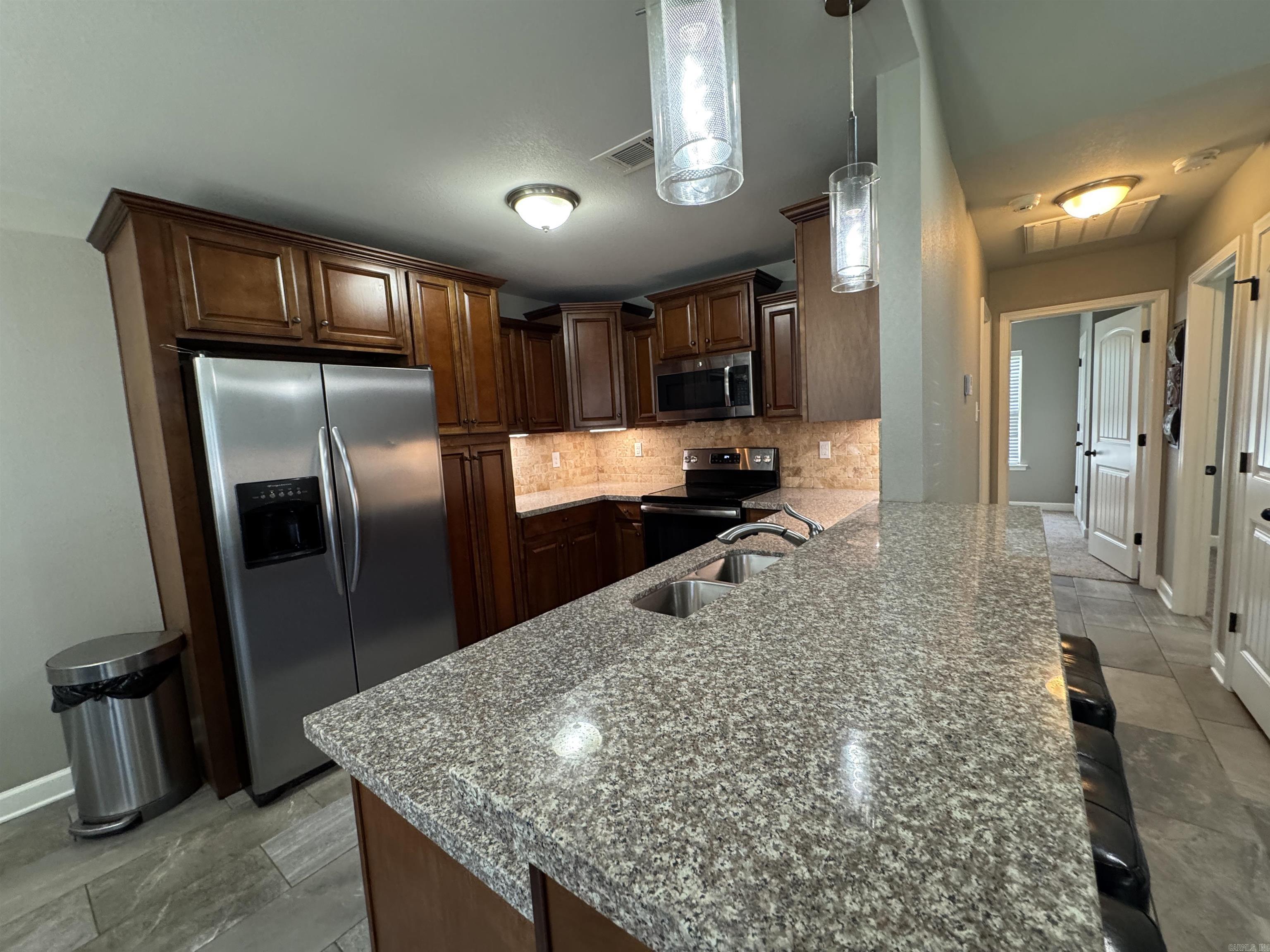 BOBWHITE - Residential