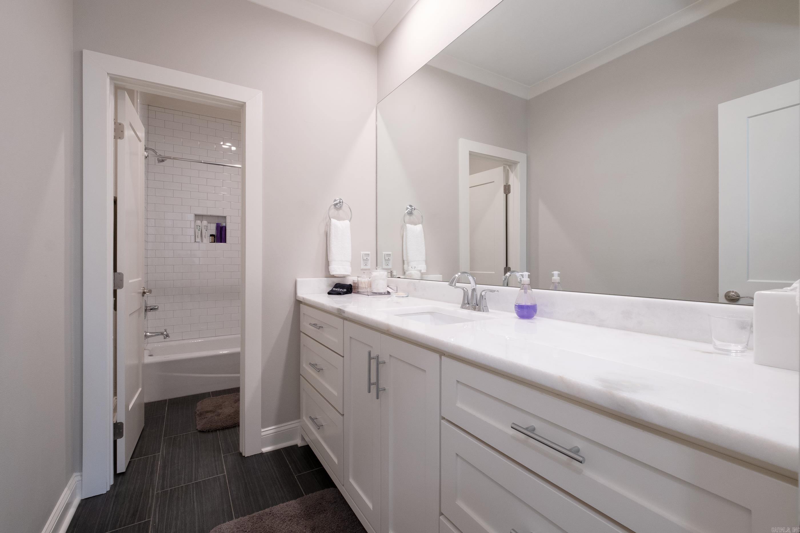 Englewood L1 - Residential