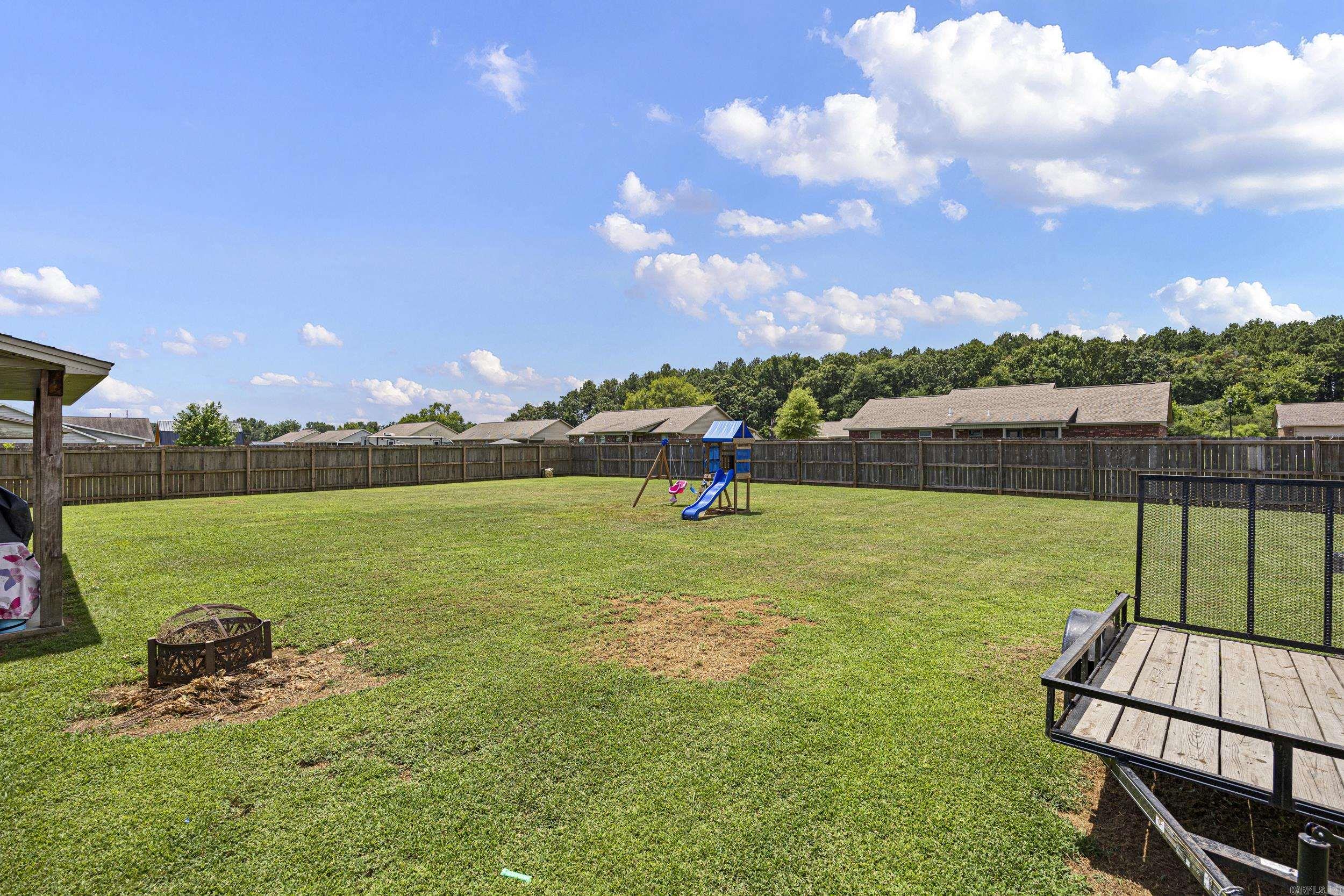 COCANOUGHERS CORNER - Residential