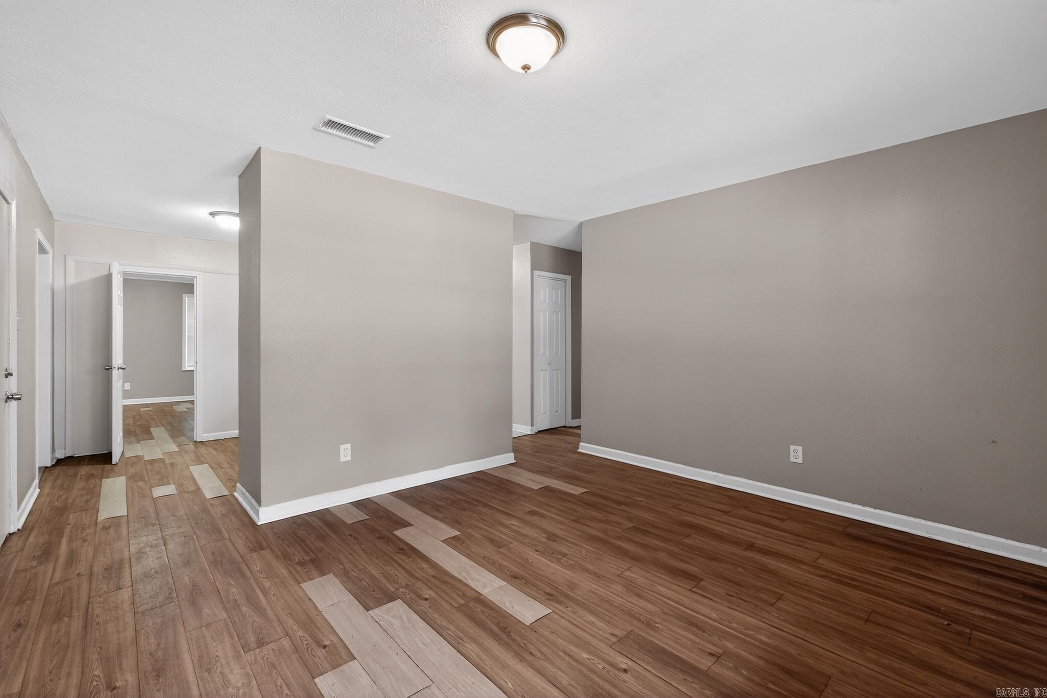 WINDAMERE - Residential