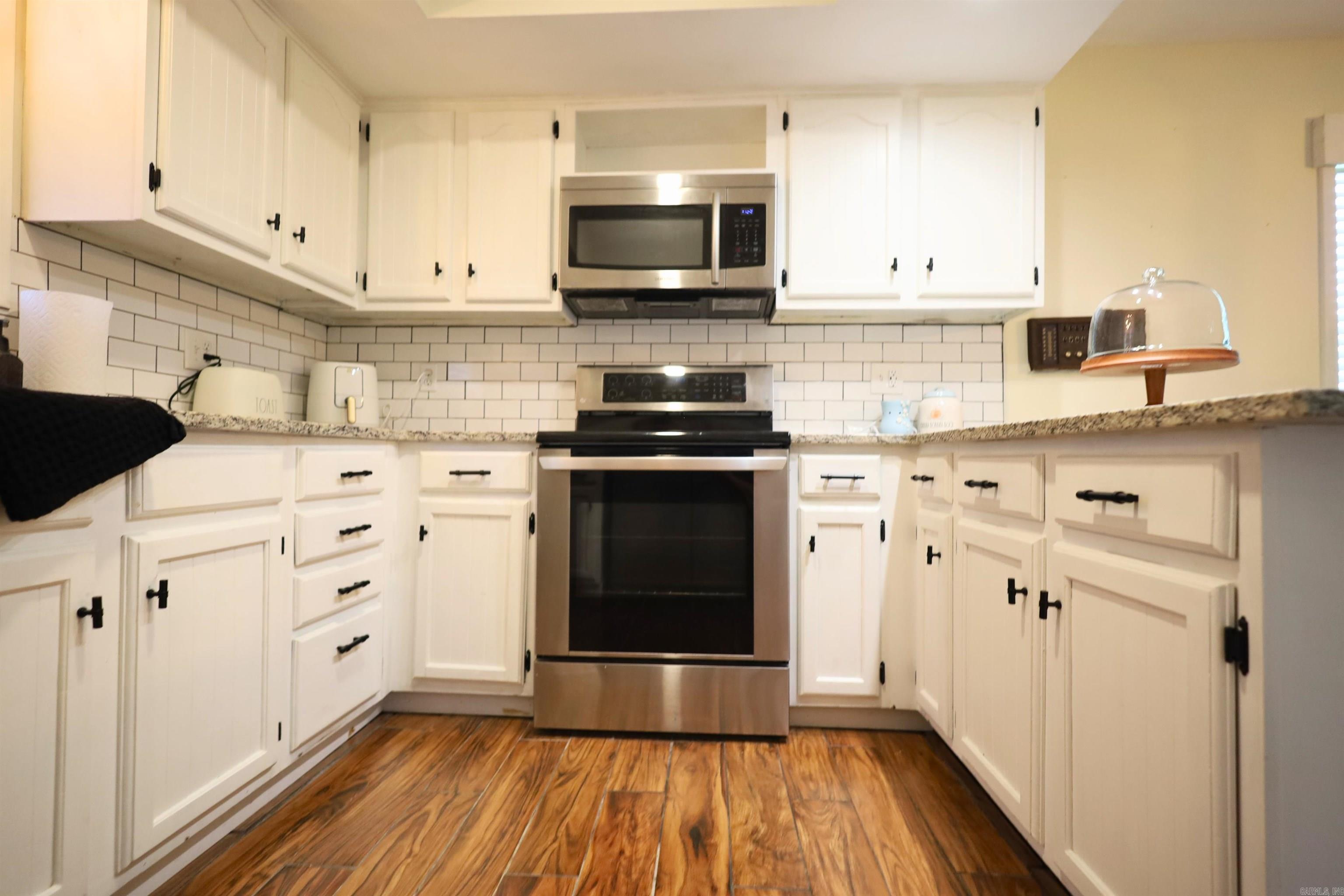 SPRING VALLEY ESTATES - Residential