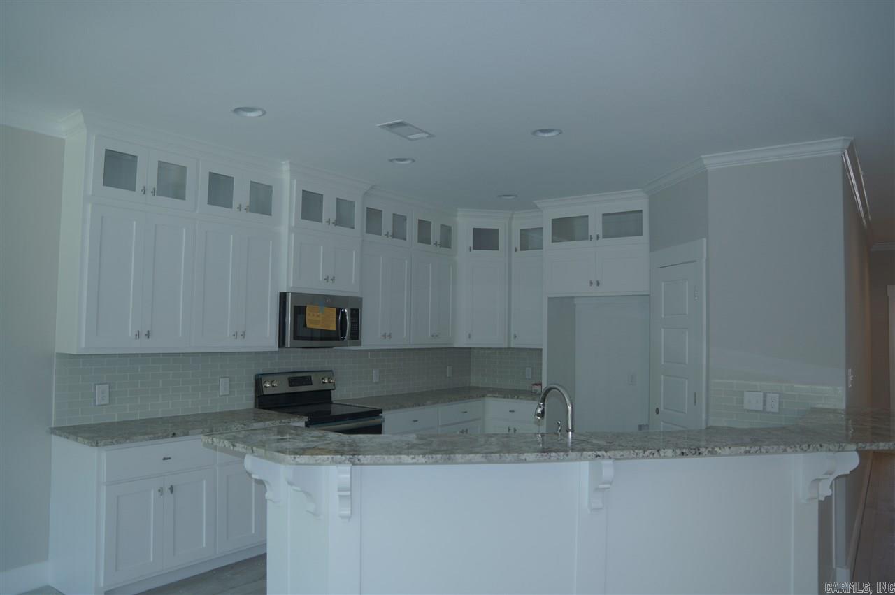HURRICANE LAKE EST - Residential