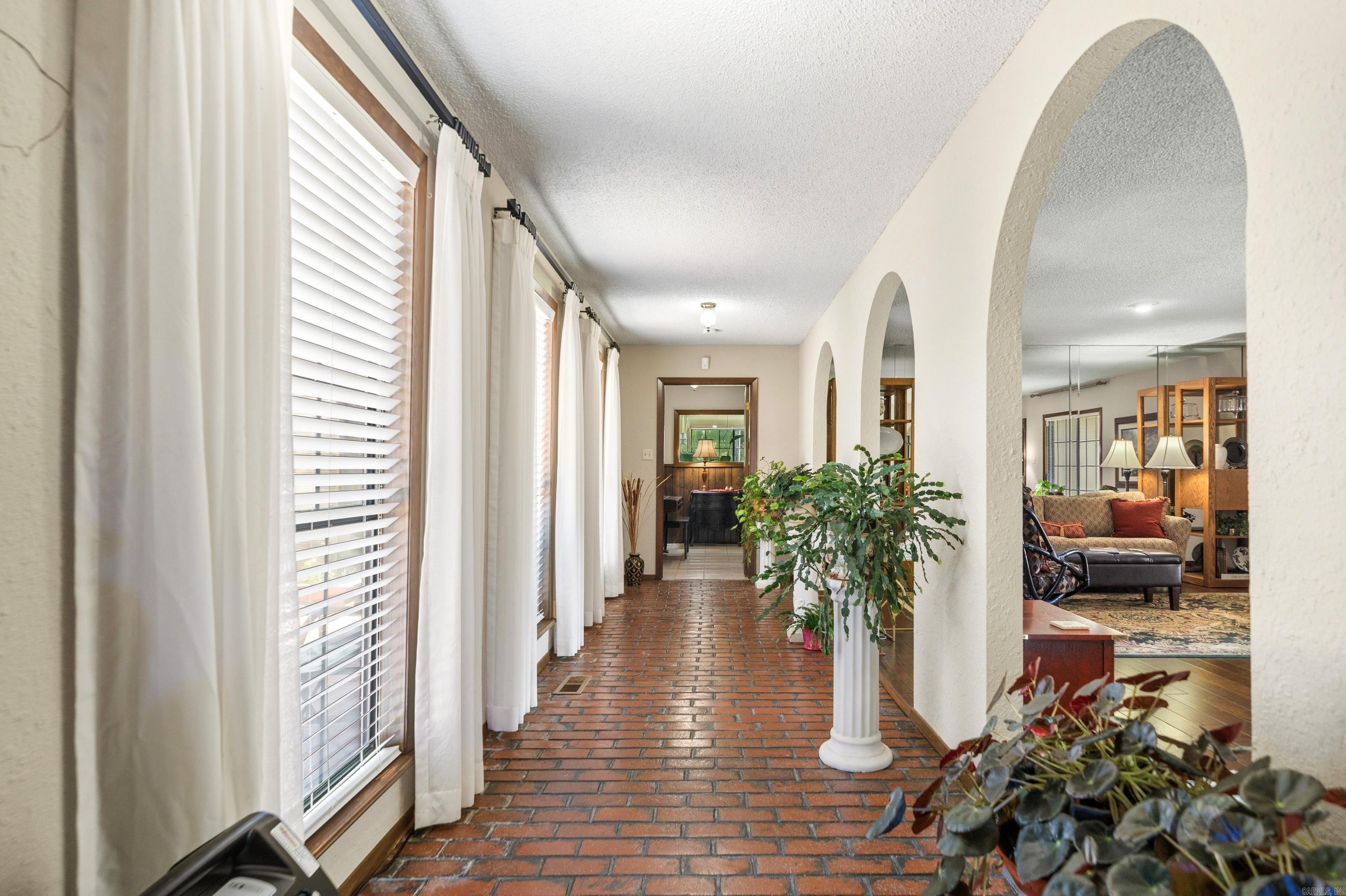 S8-T3S-R19W - Residential
