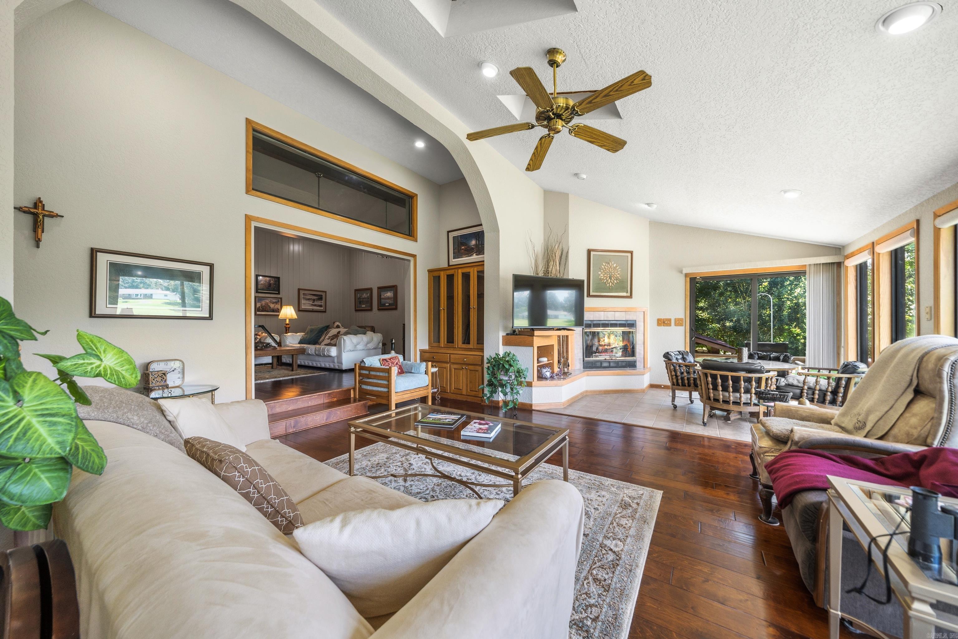 S8-T3S-R19W - Residential