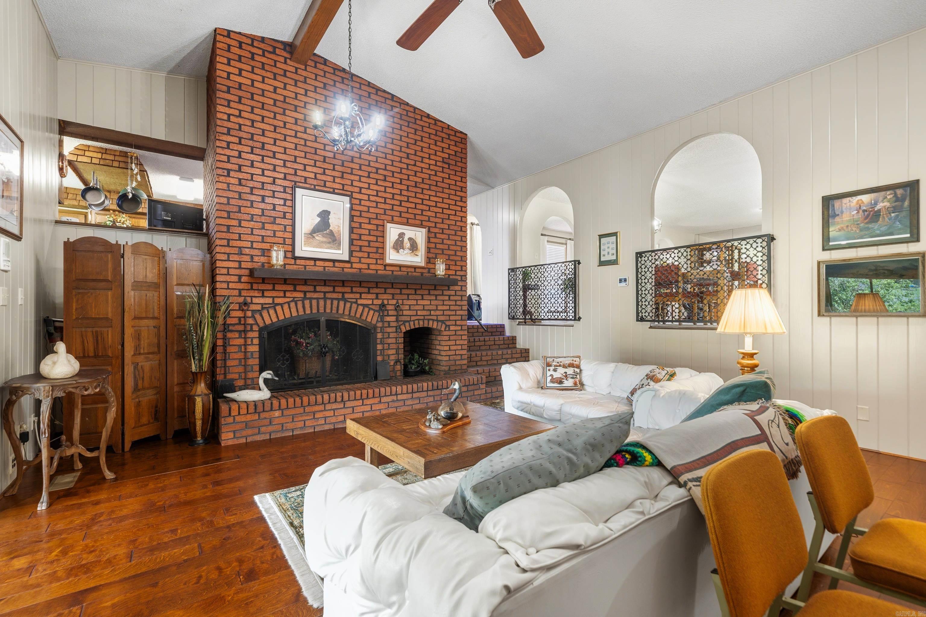 S8-T3S-R19W - Residential