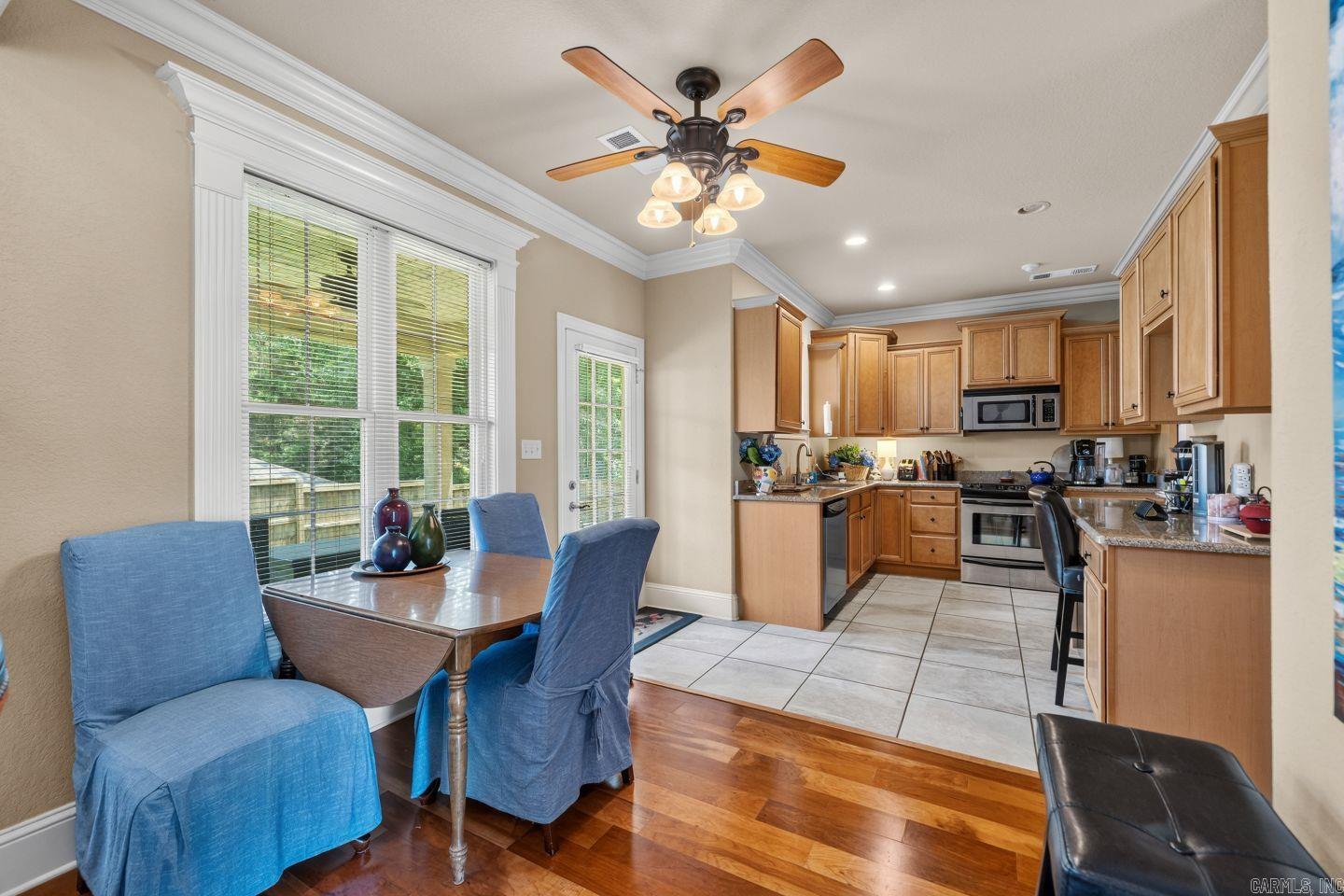 BAYHILL - Residential