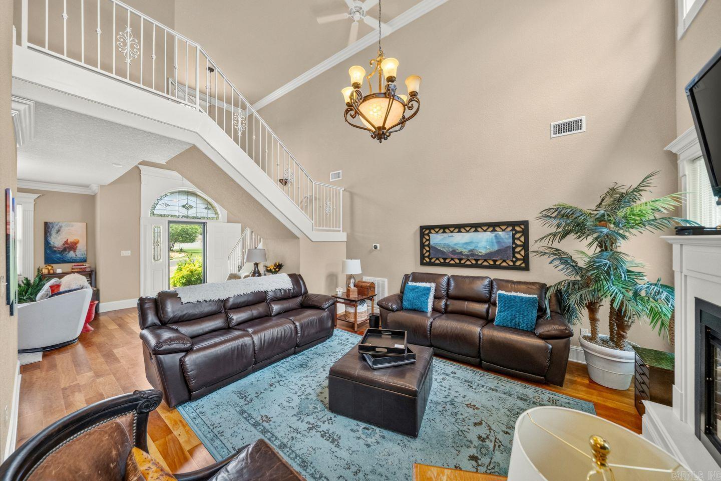 BAYHILL - Residential