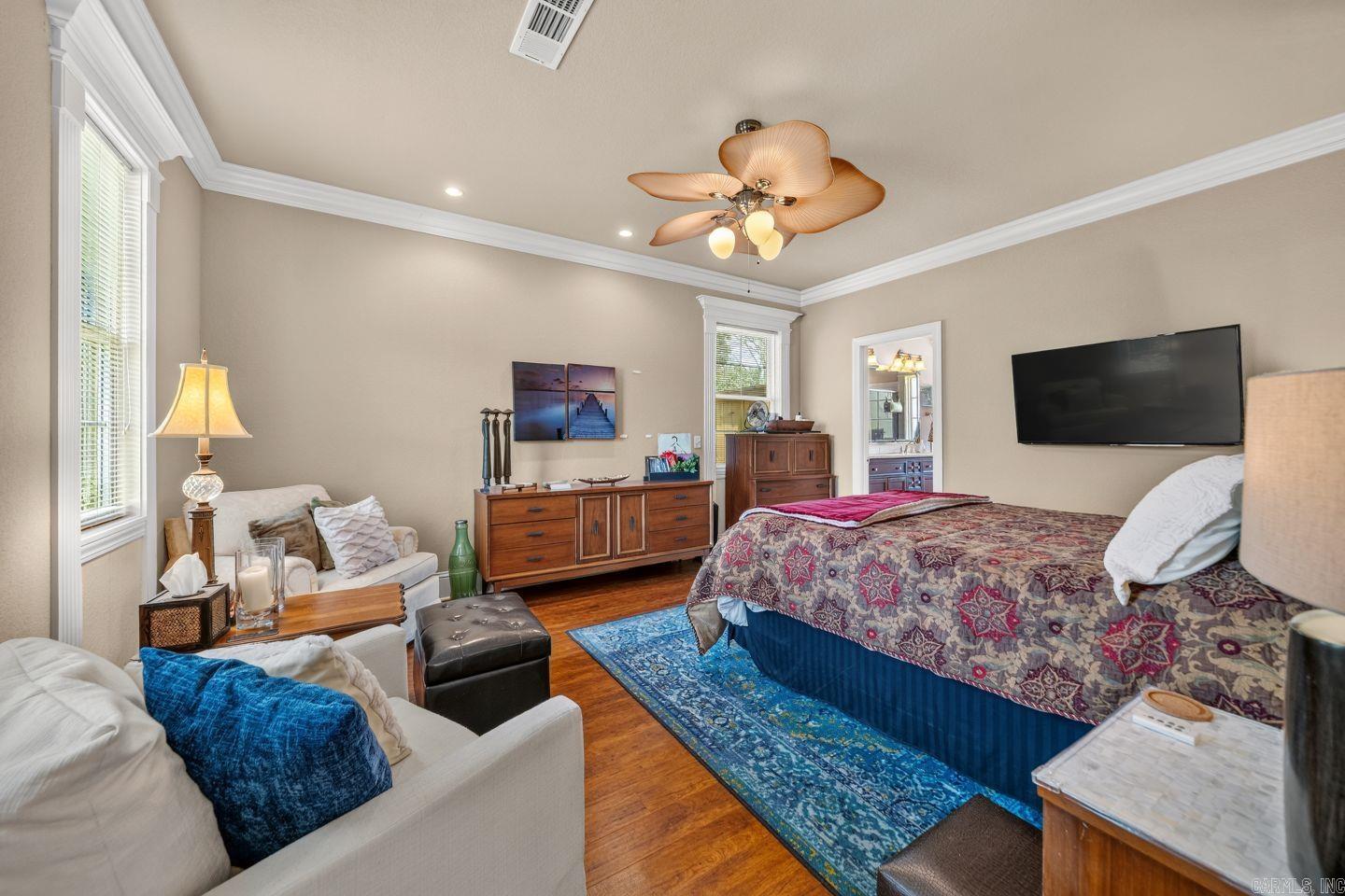 BAYHILL - Residential