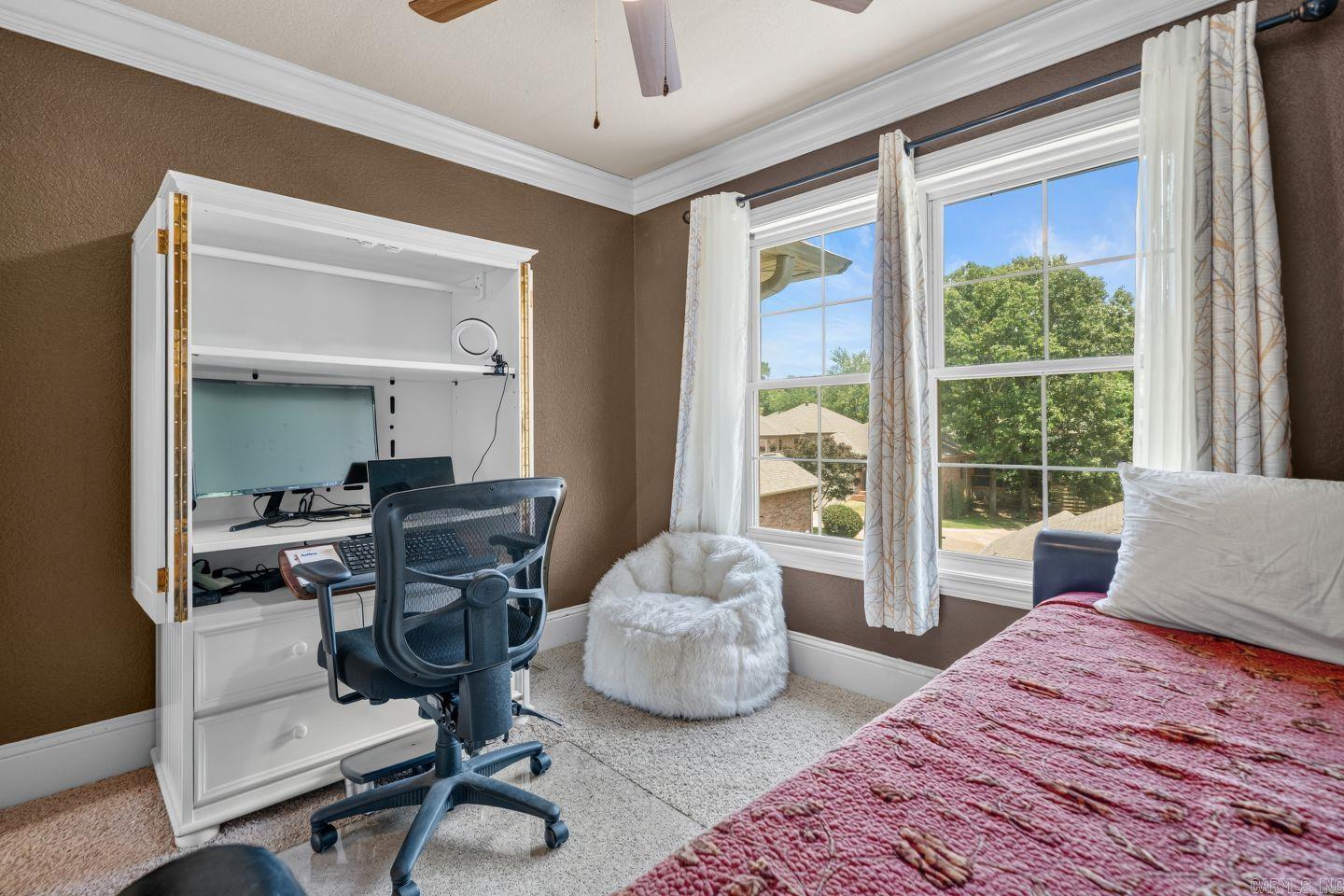 BAYHILL - Residential