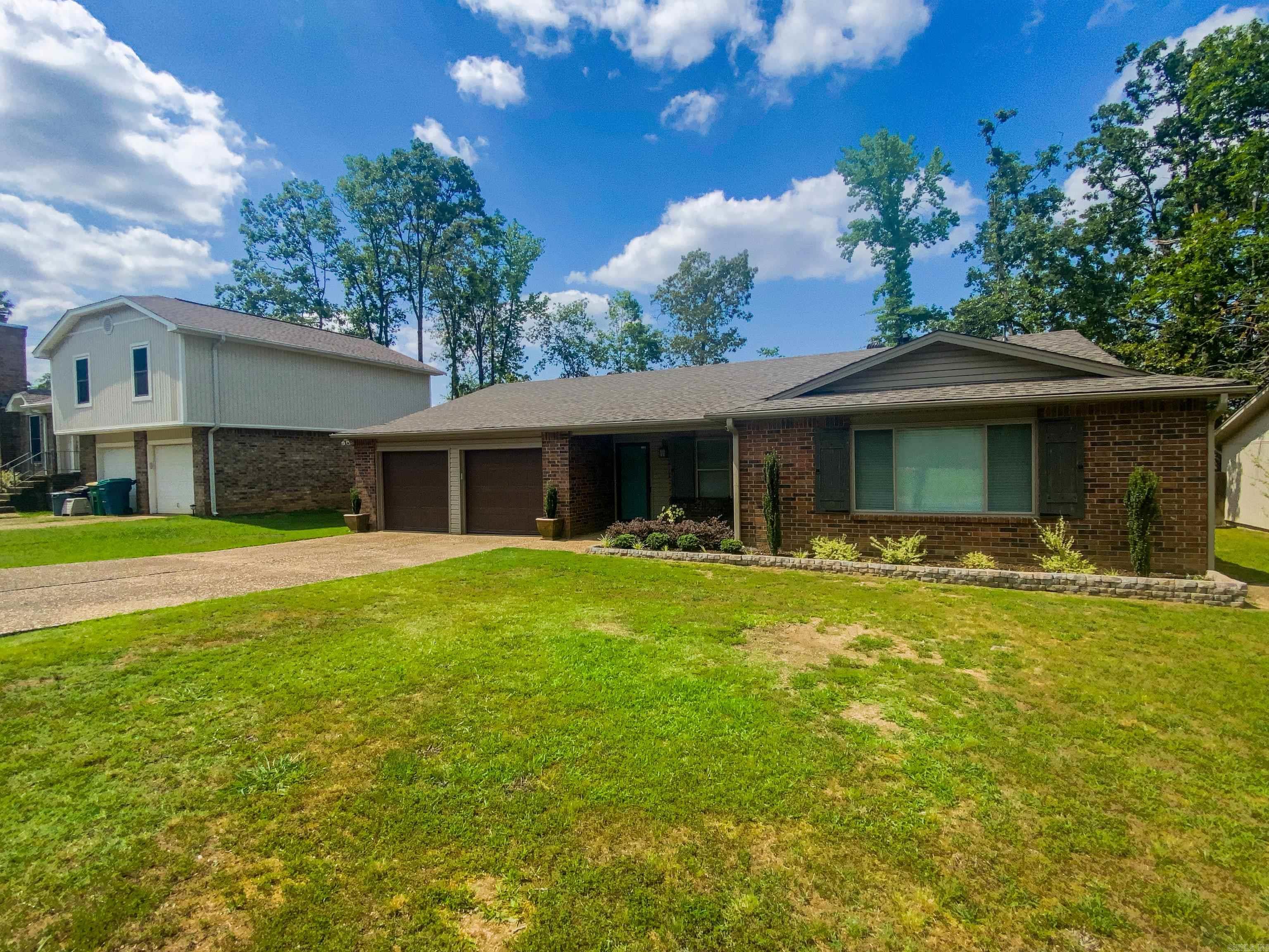 PARKWAY PLACE - Residential