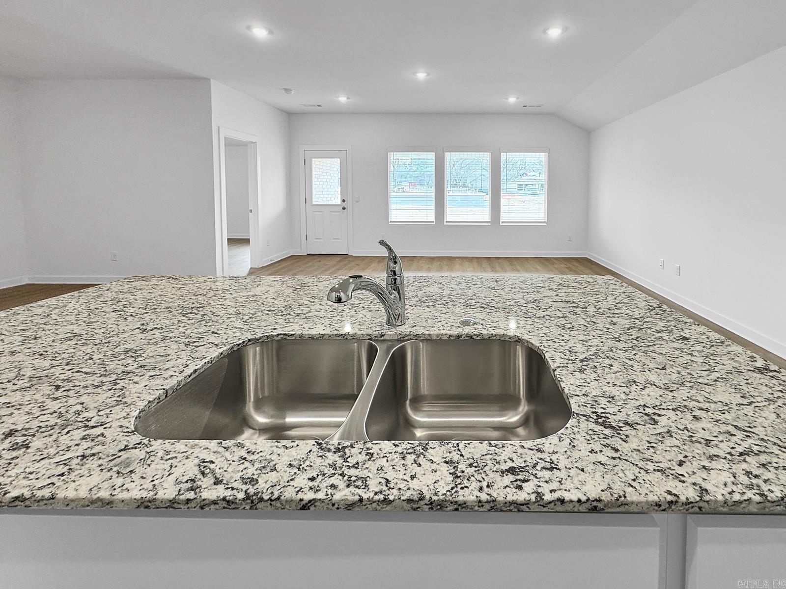VINEYARD SUB PH II - Residential