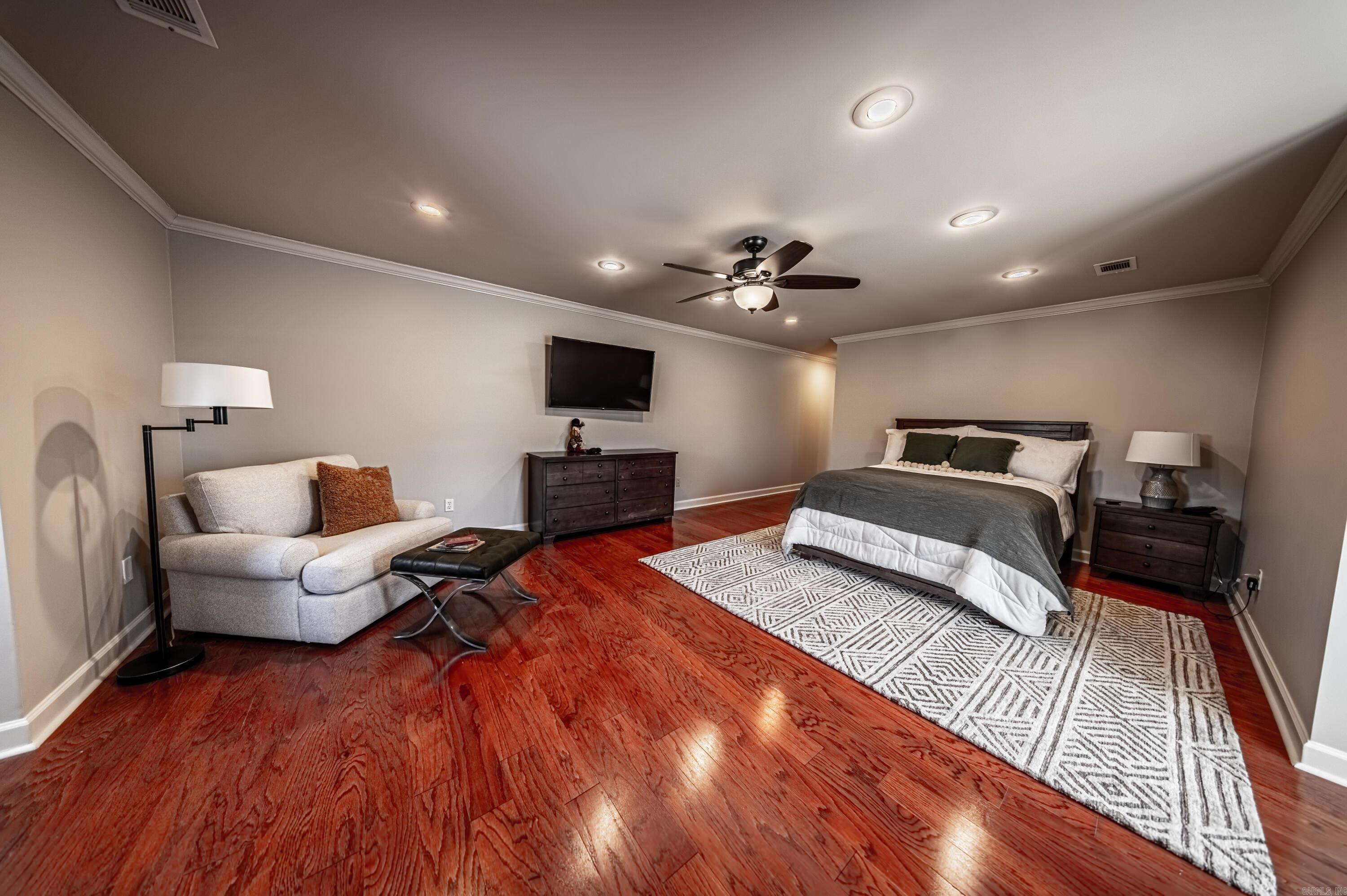Ridge Point - Residential