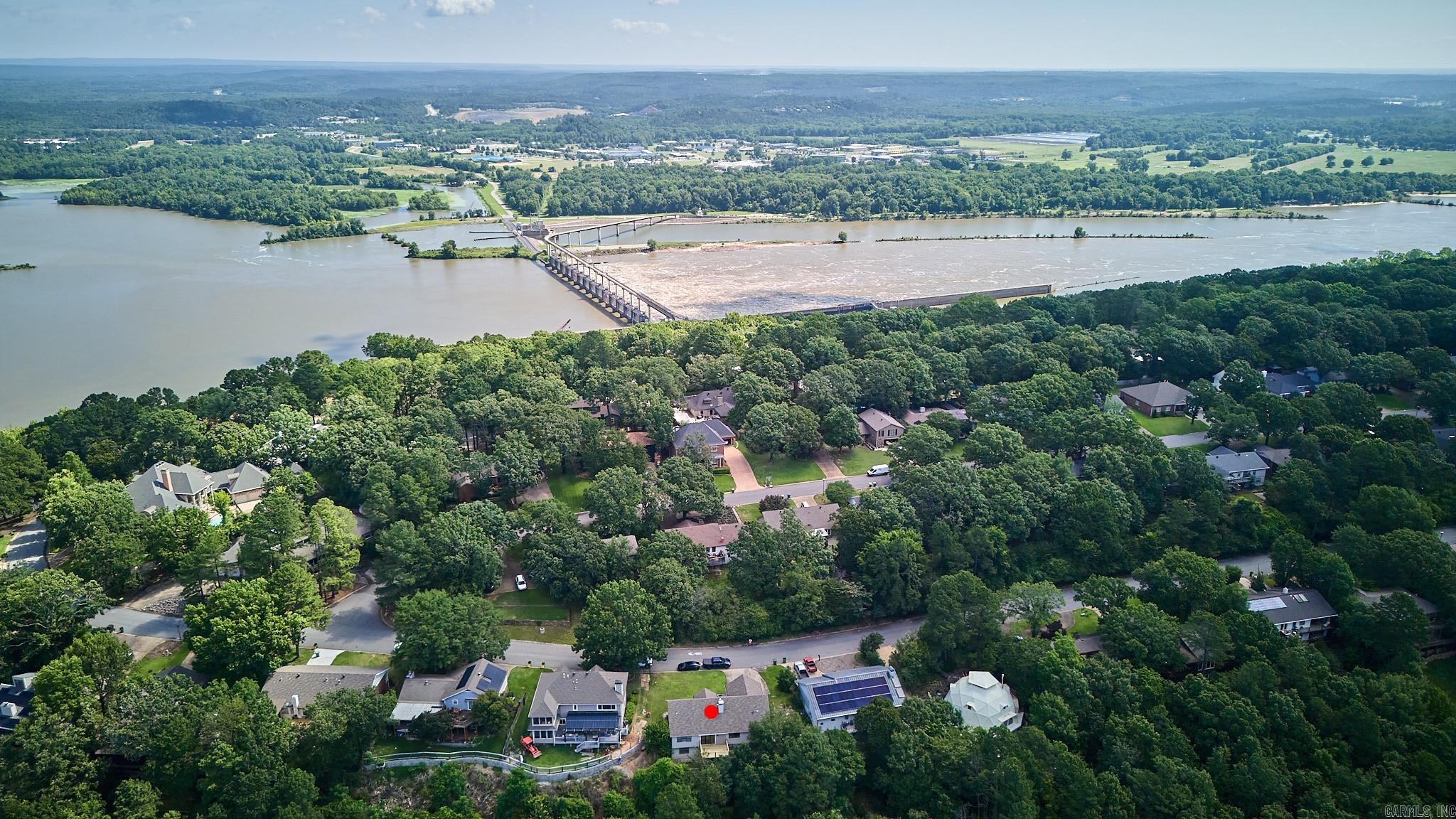OVERLOOK PARK - Residential