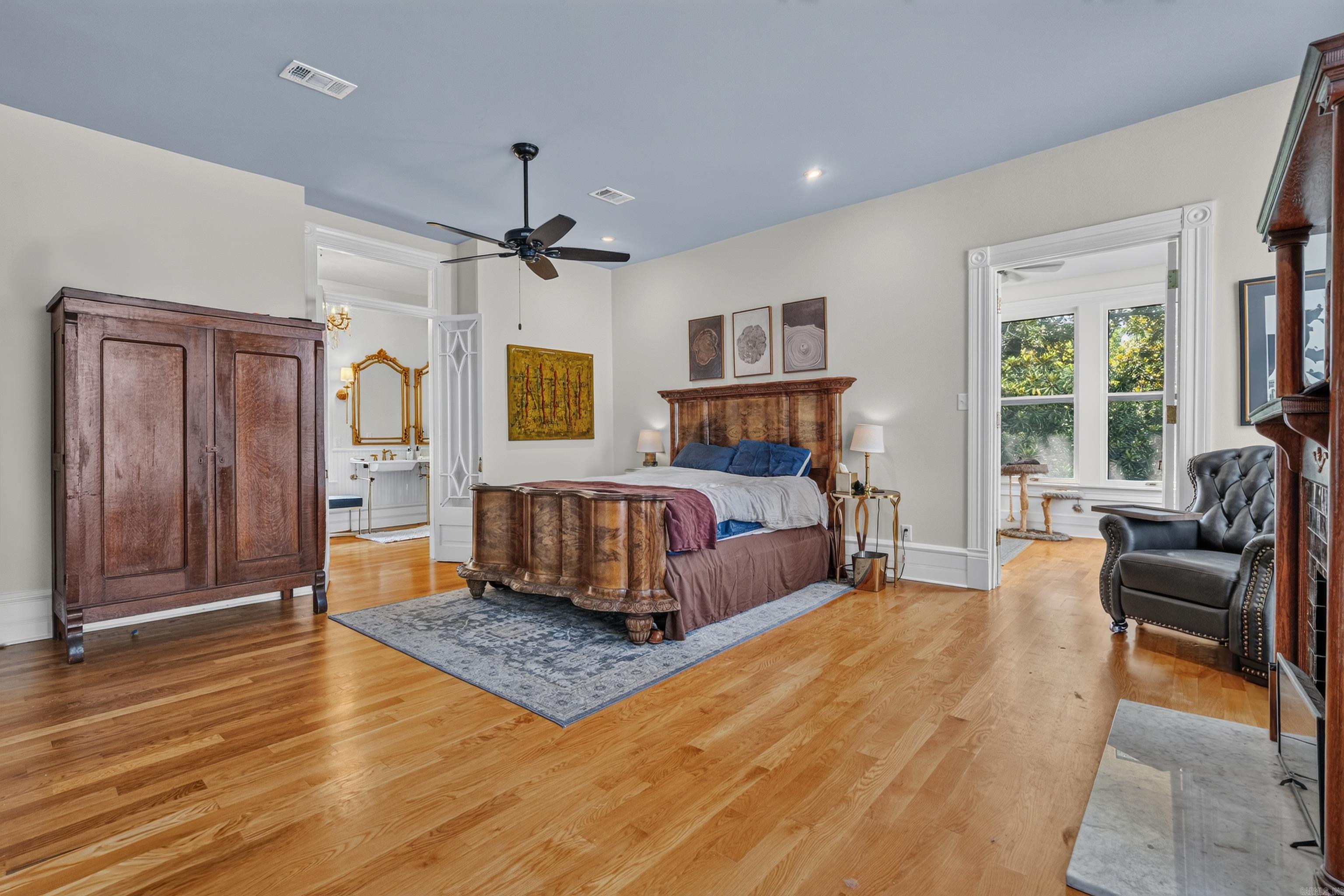 HSR BLK - Residential