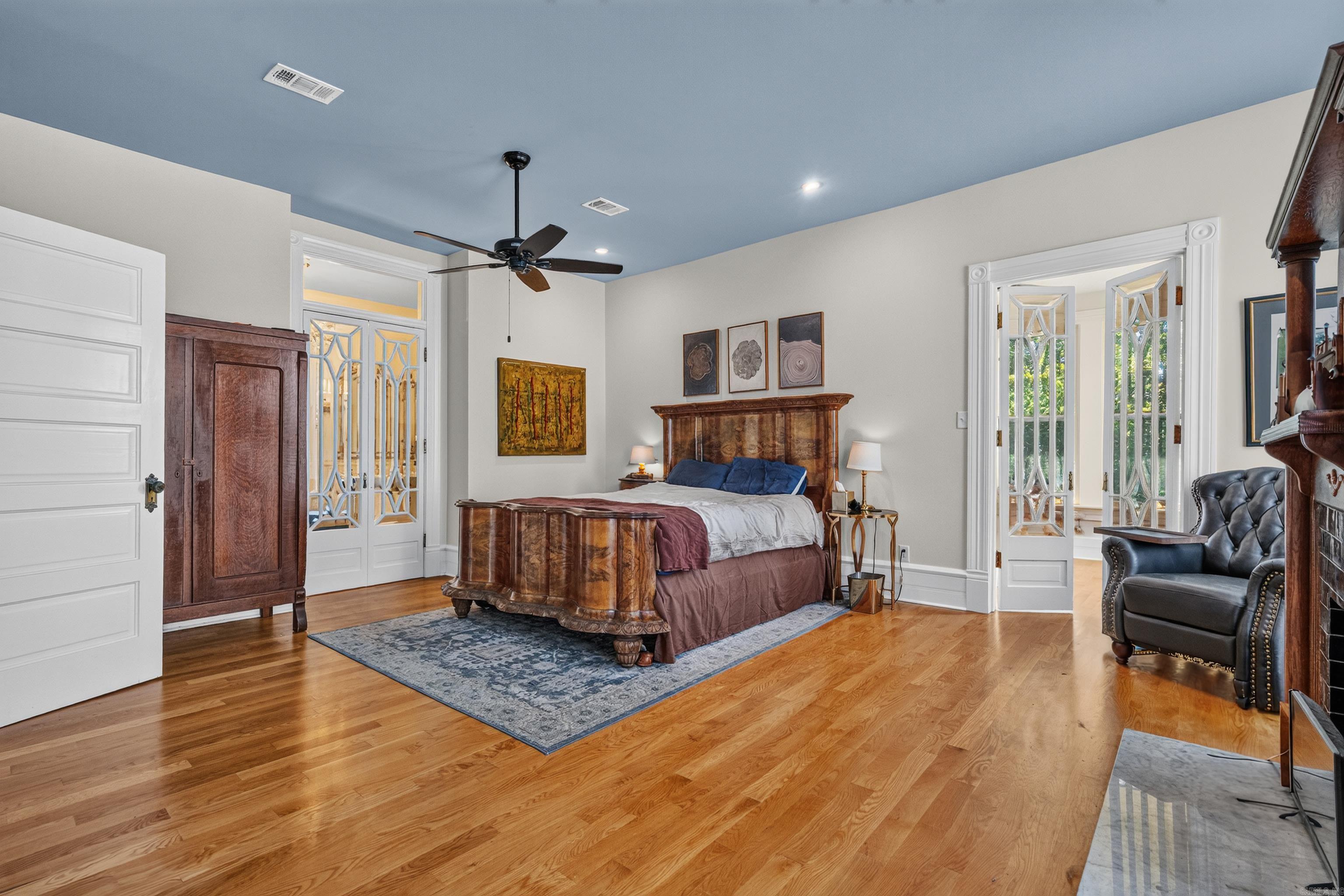 HSR BLK - Residential