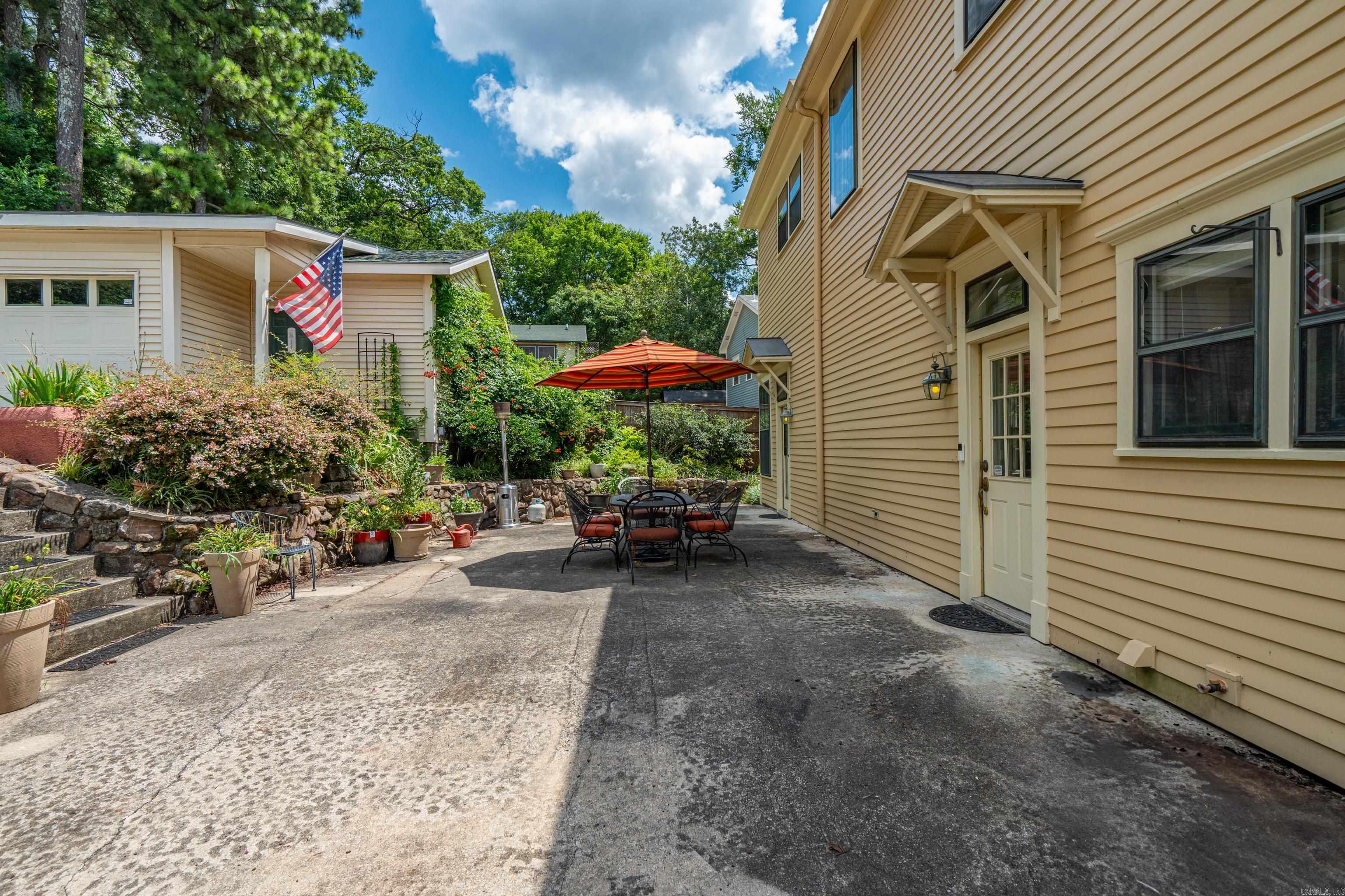 HSR BLK - Residential