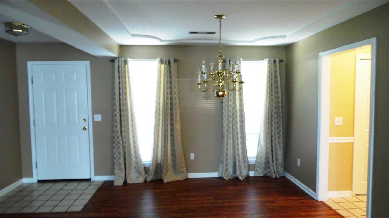 Tall Oaks - Residential