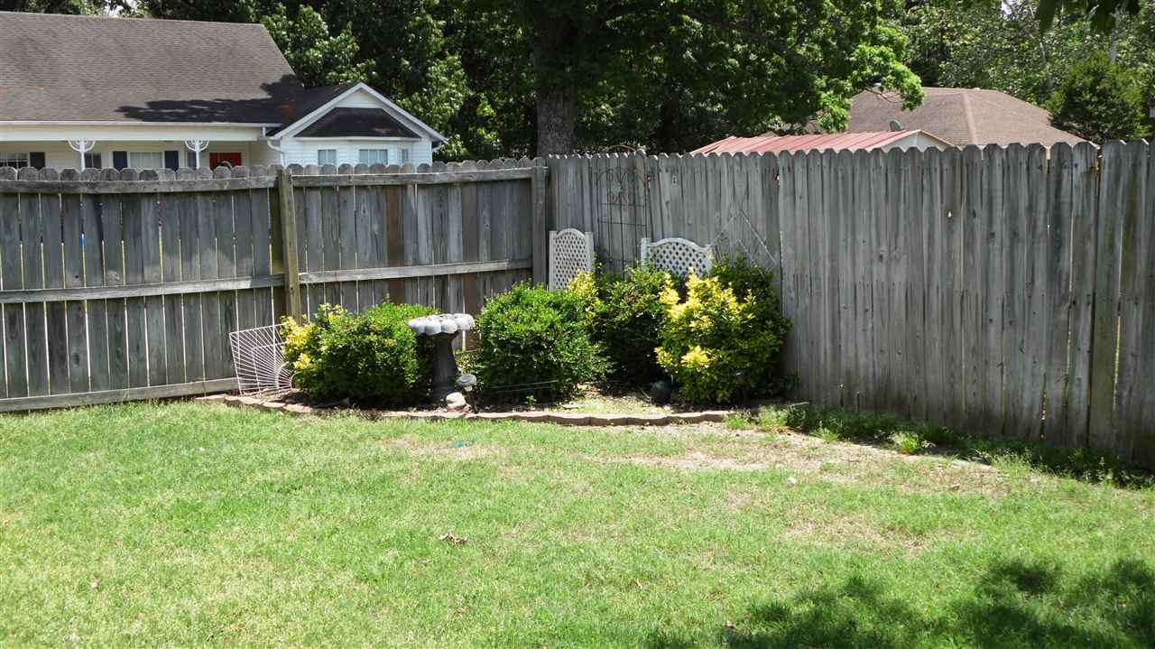 Tall Oaks - Residential
