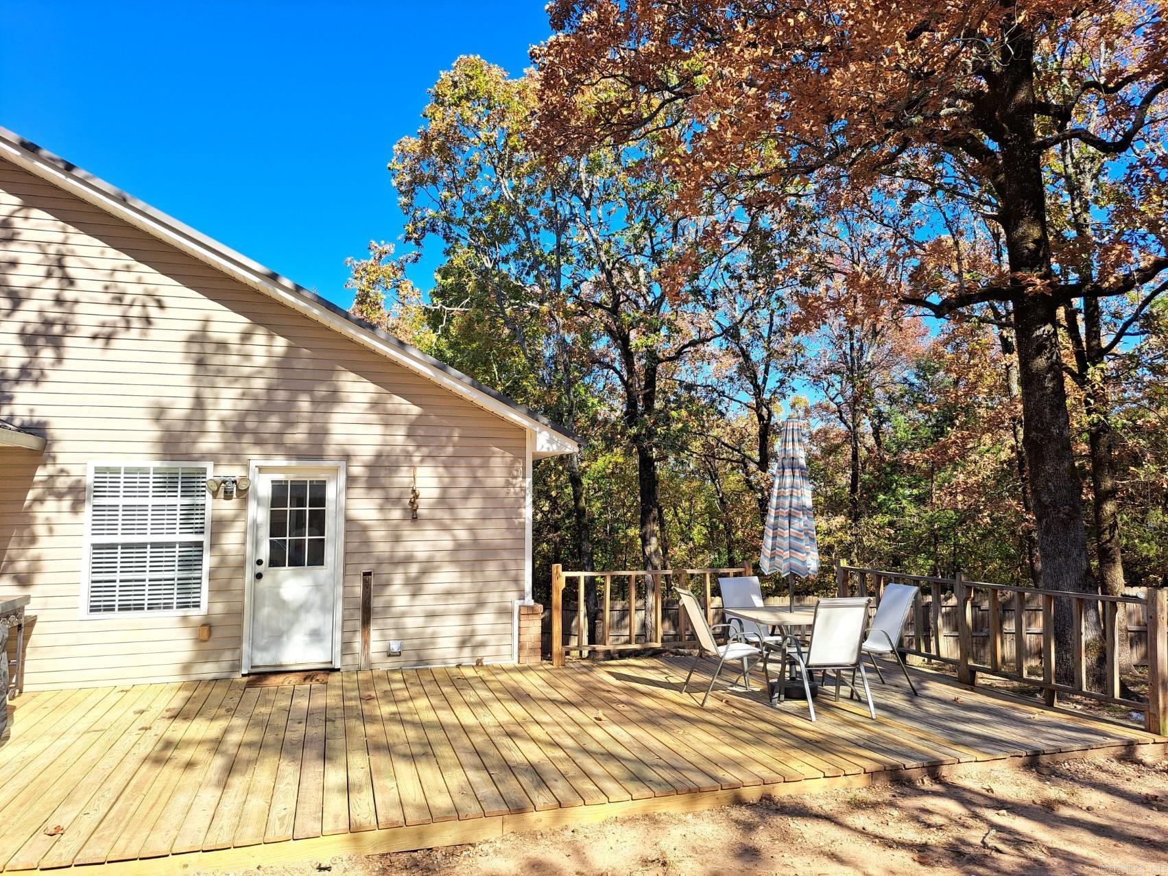 CANEY HILL - Residential