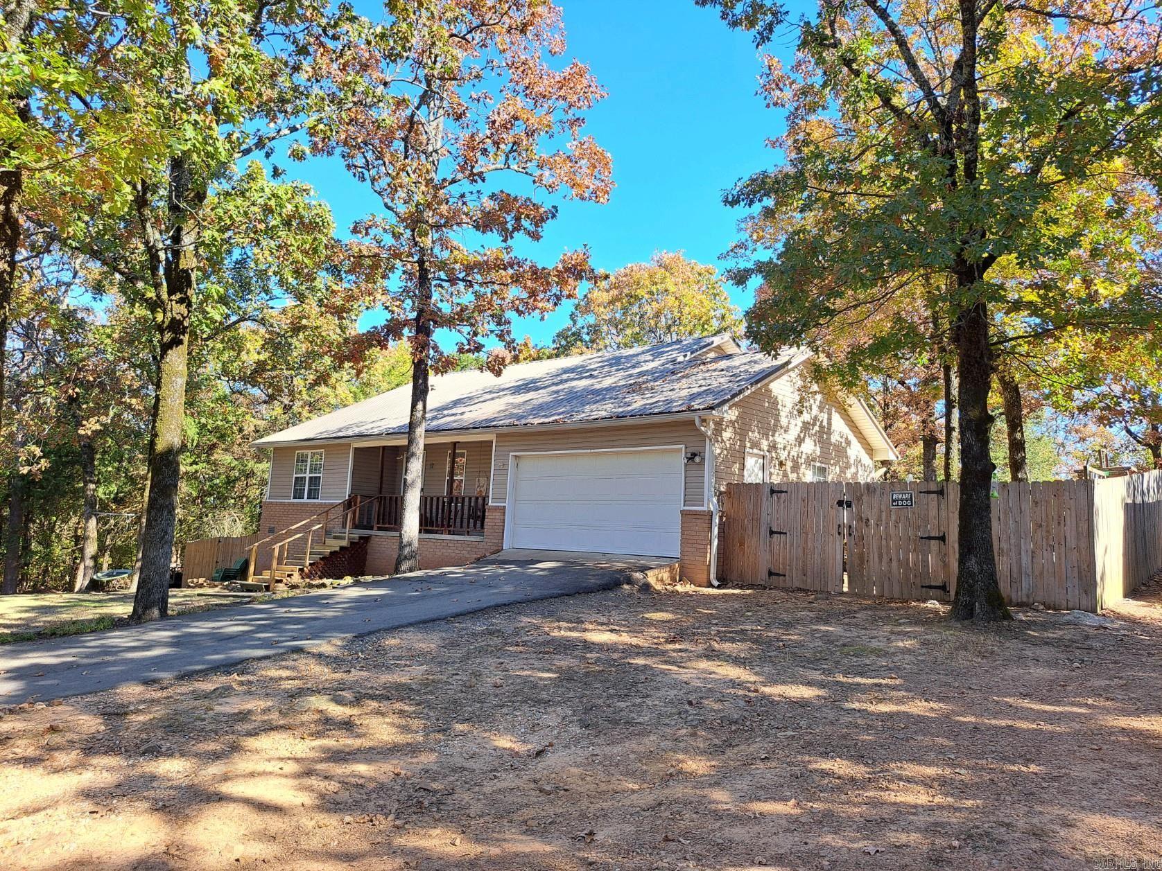 CANEY HILL - Residential