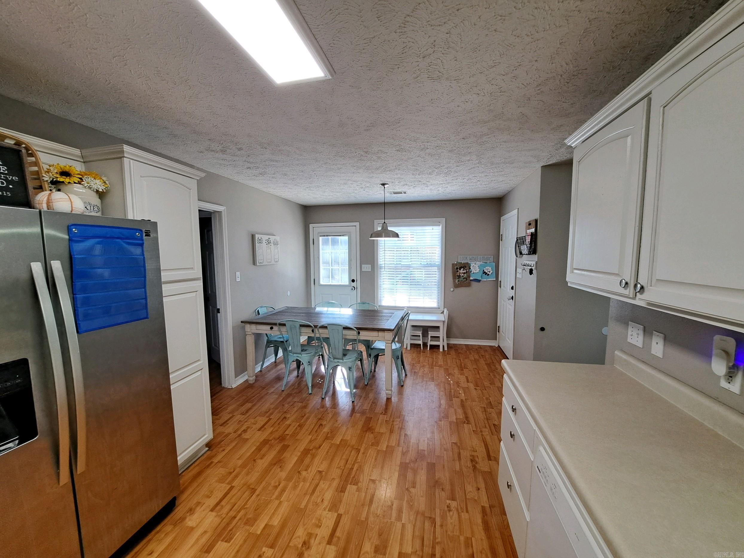 CANEY HILL - Residential