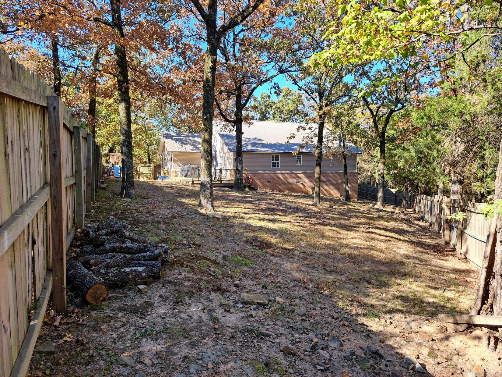 CANEY HILL - Residential