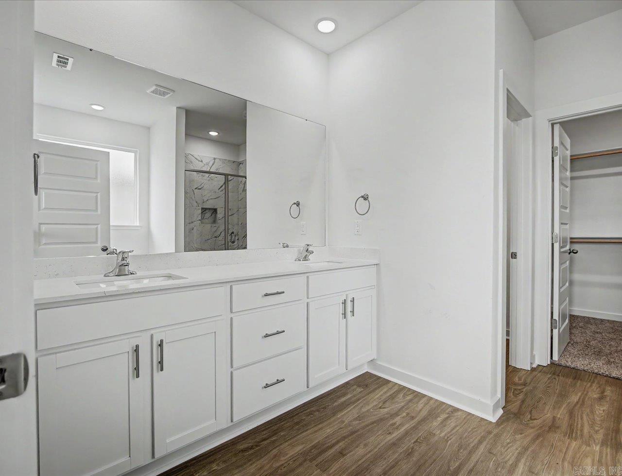 THE RESERVE AT COUNTRY CLUB PHAS - Residential