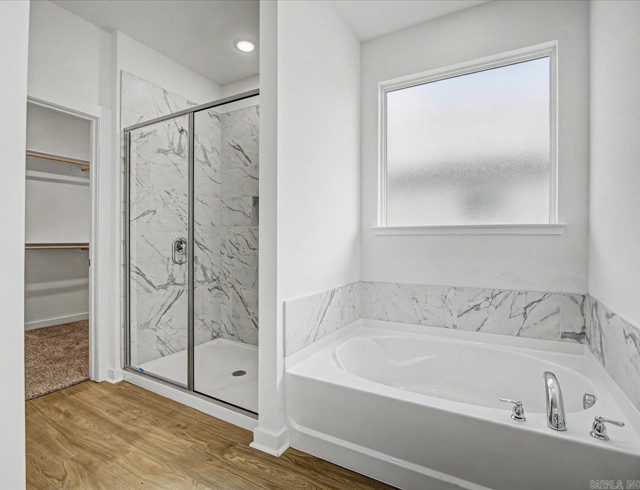 THE RESERVE AT COUNTRY CLUB PHAS - Residential