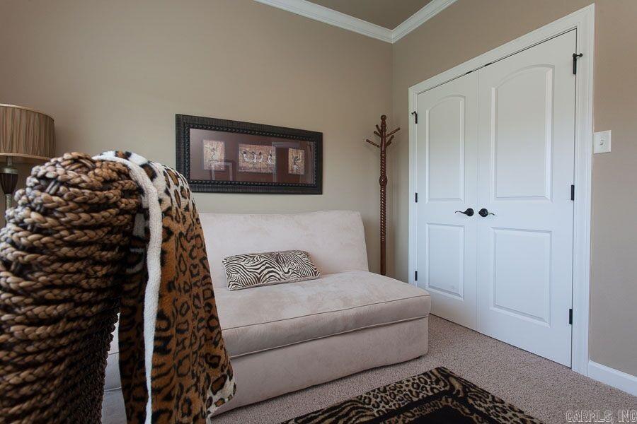 OTTER CREEK COMMUNITY - Residential