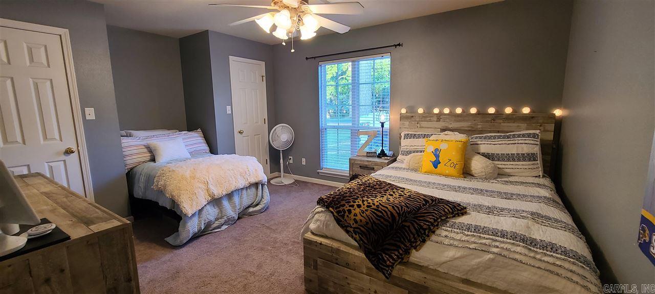 Gray Oaks - Residential