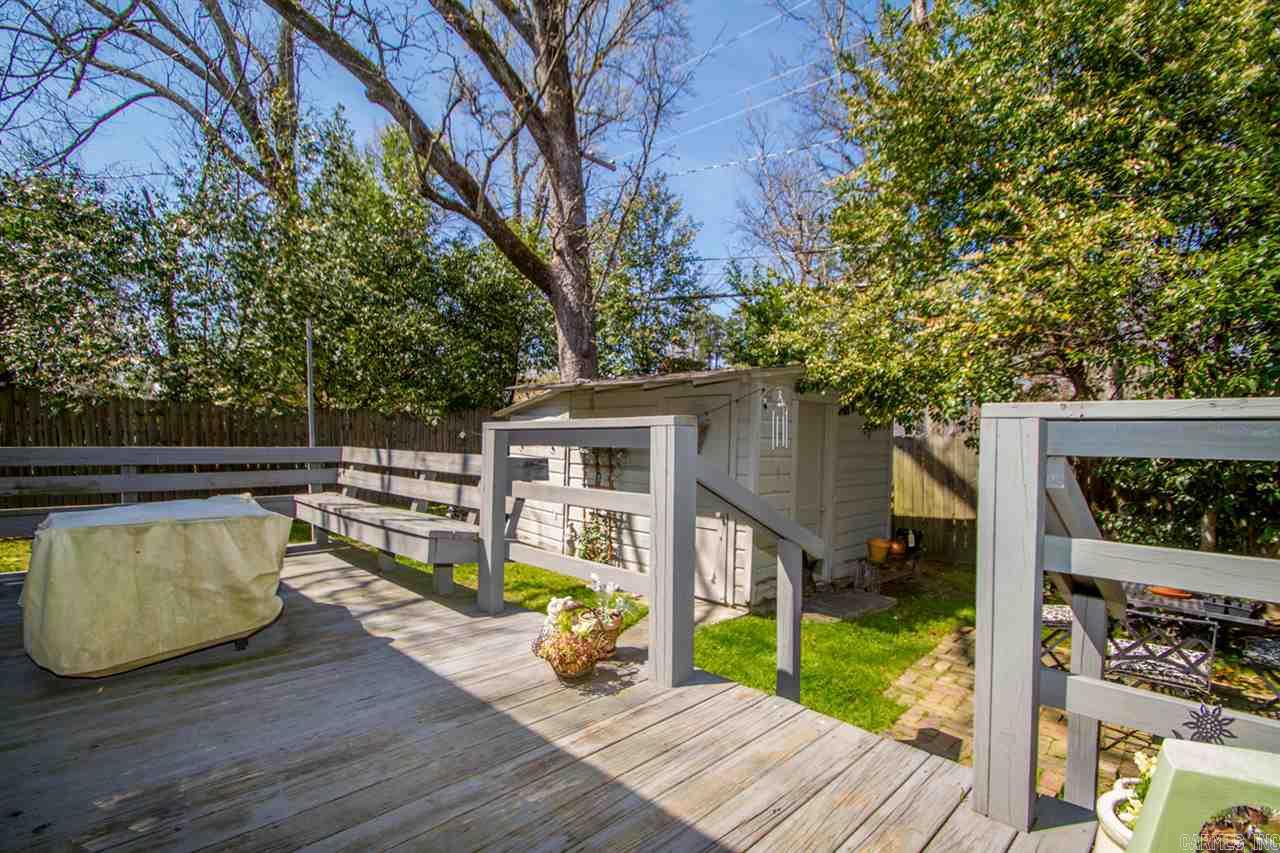 CAMMACK WOODS - Residential